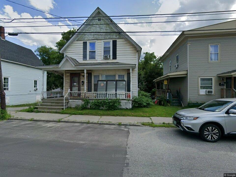152 Seminary Street — photo