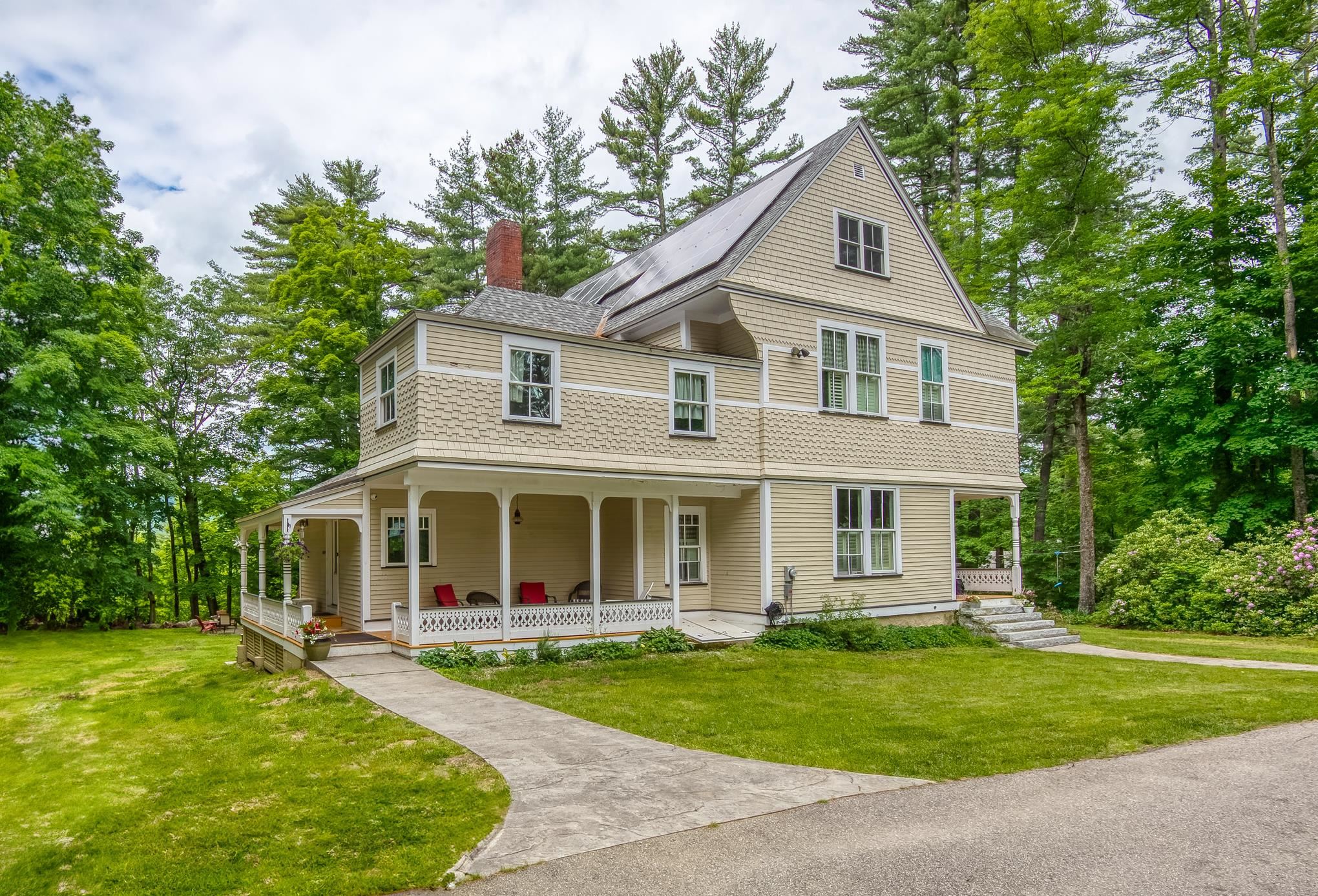 49 Neighbors Row — photo
