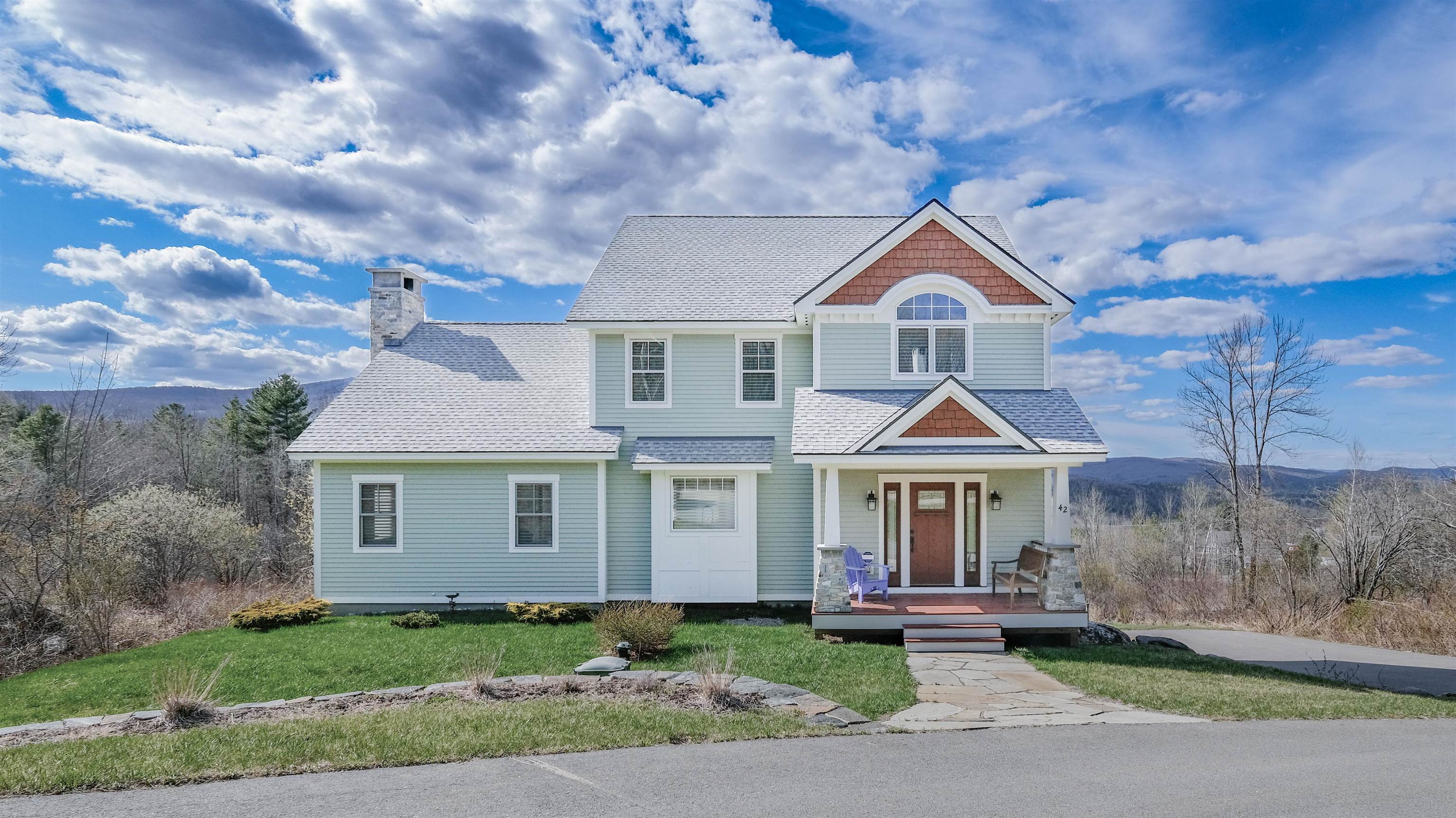 42 Deerfield Drive — photo