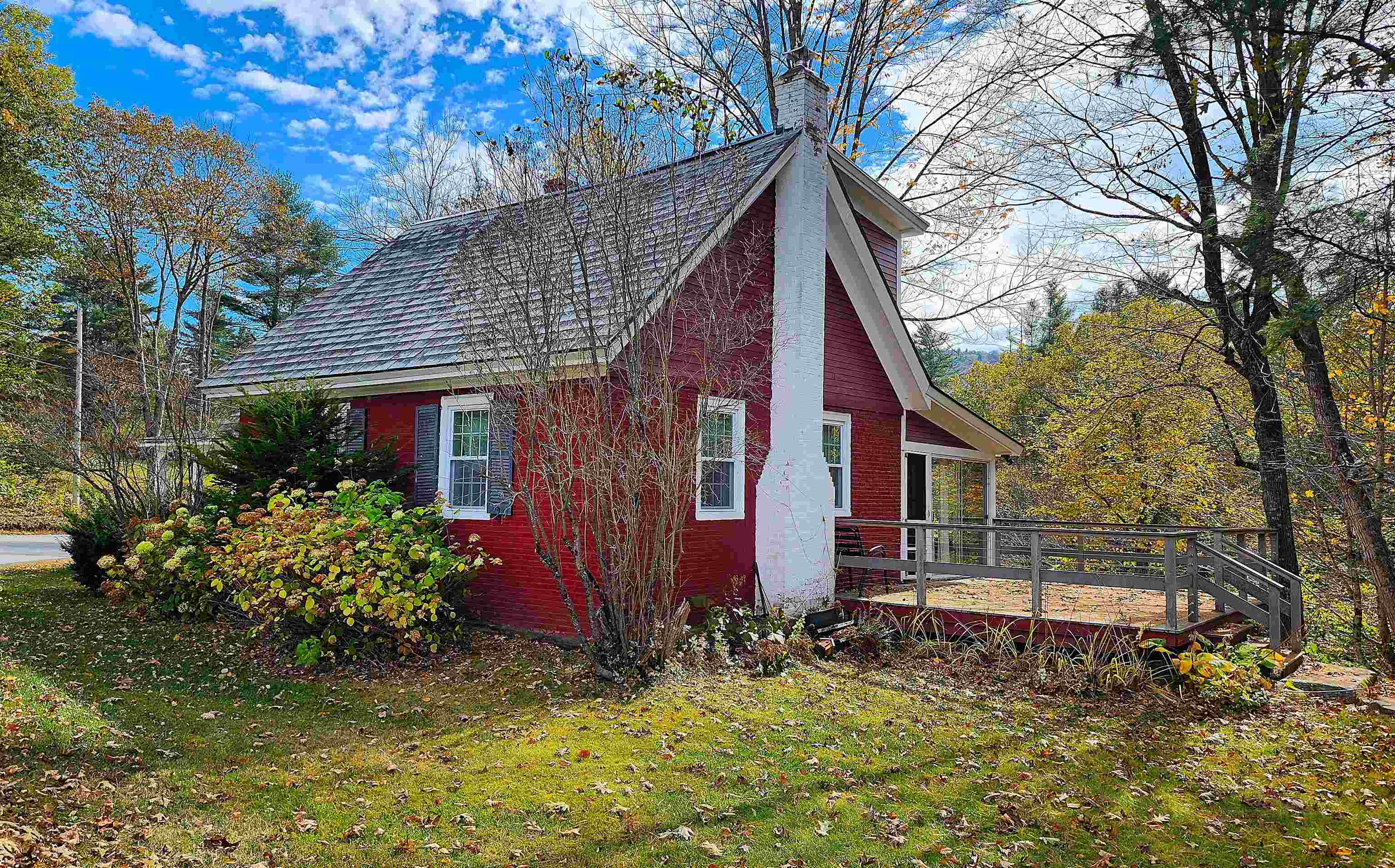 1397 Popple Dungeon Road — photo