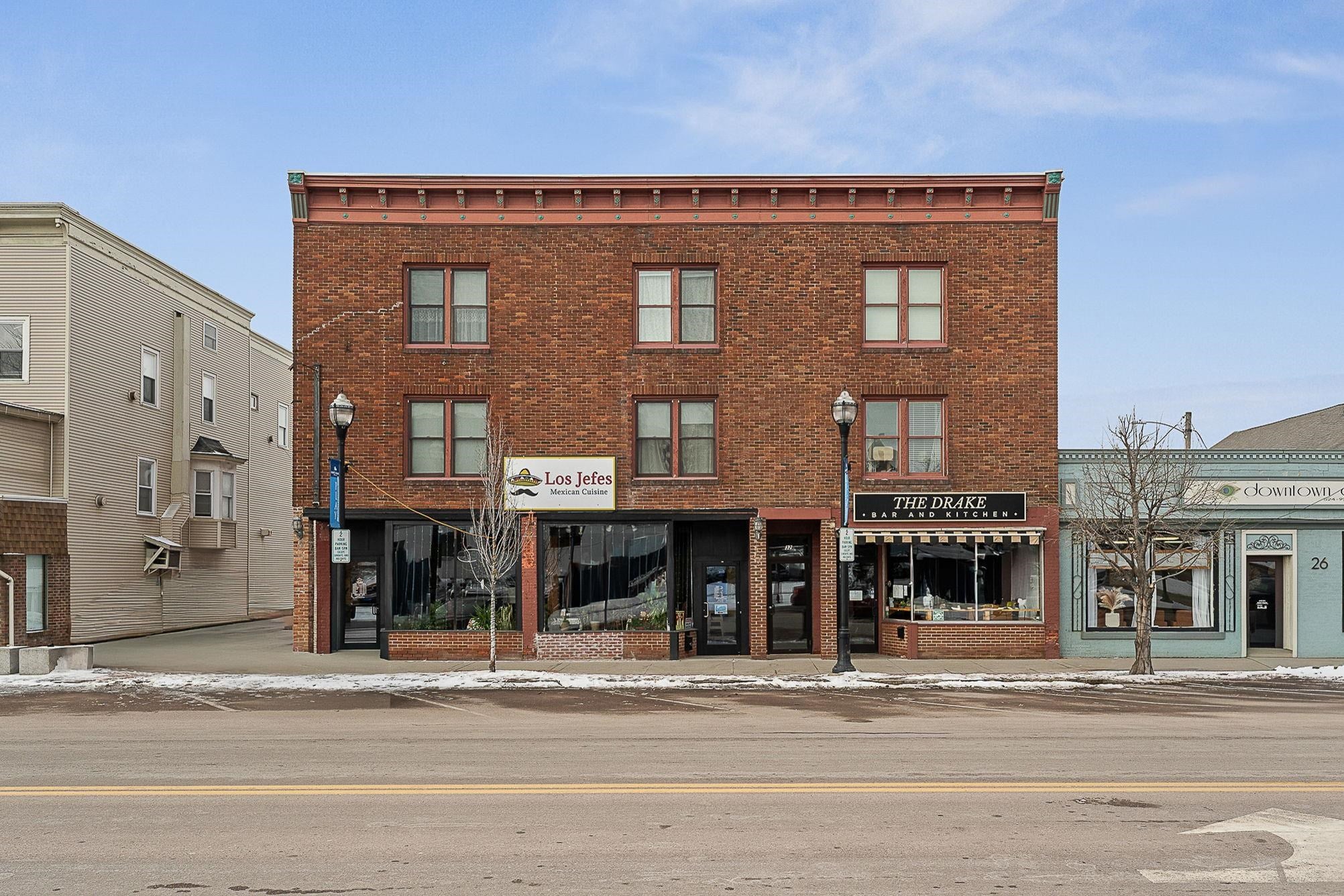 32 South Main Street 9 — photo