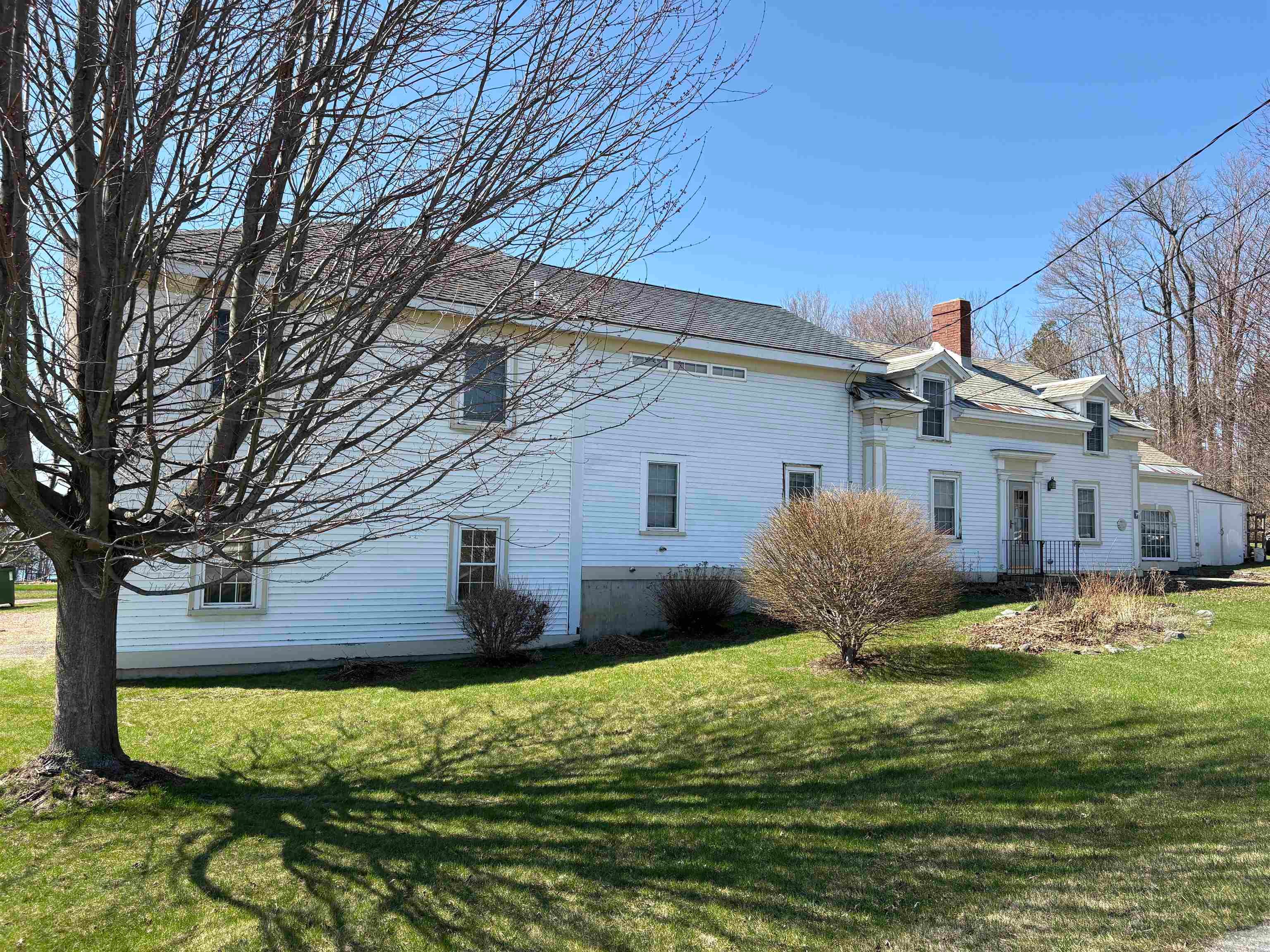 329 West Shore Road — photo