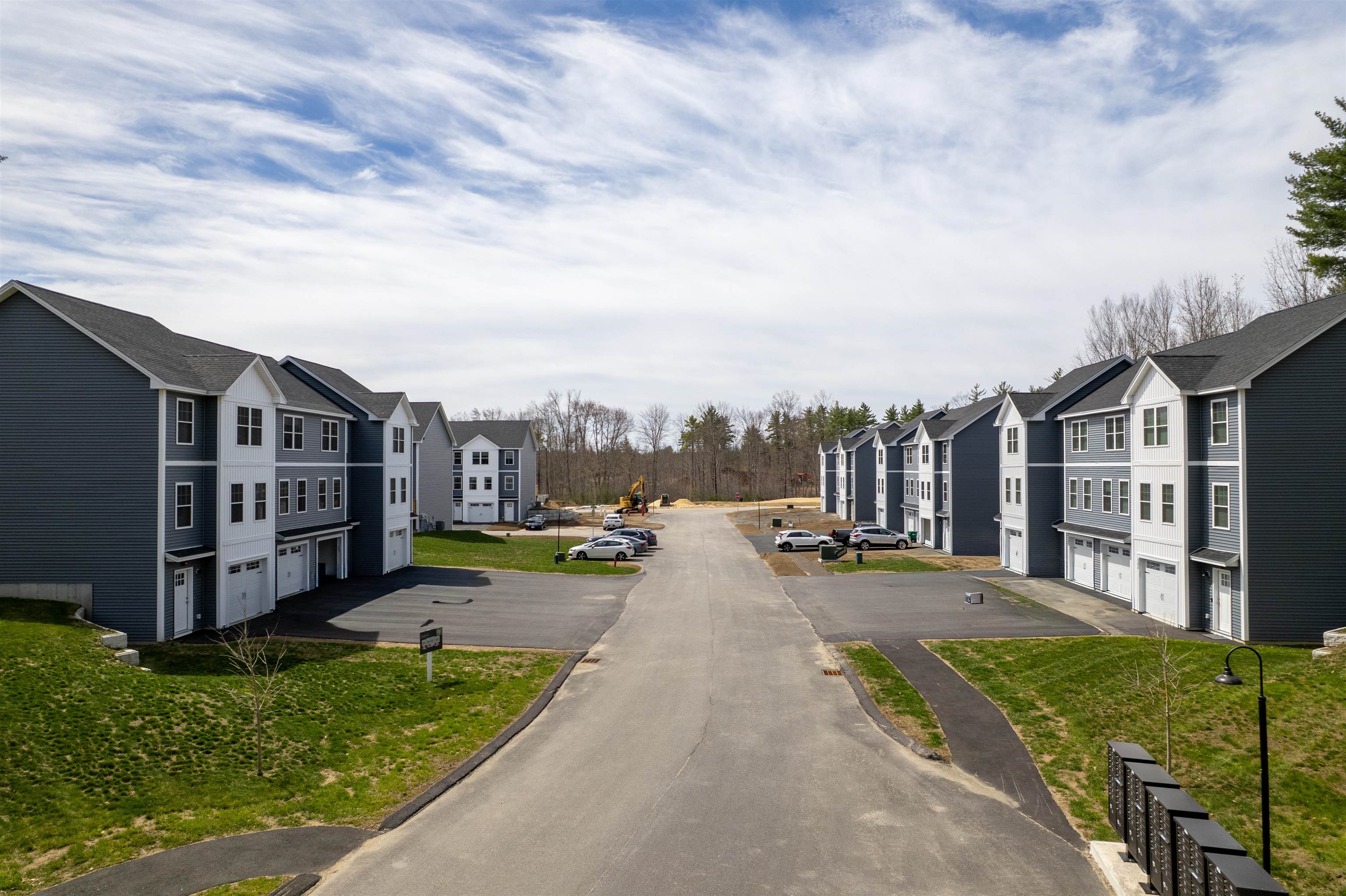 14D The Crossings at Village Center — photo