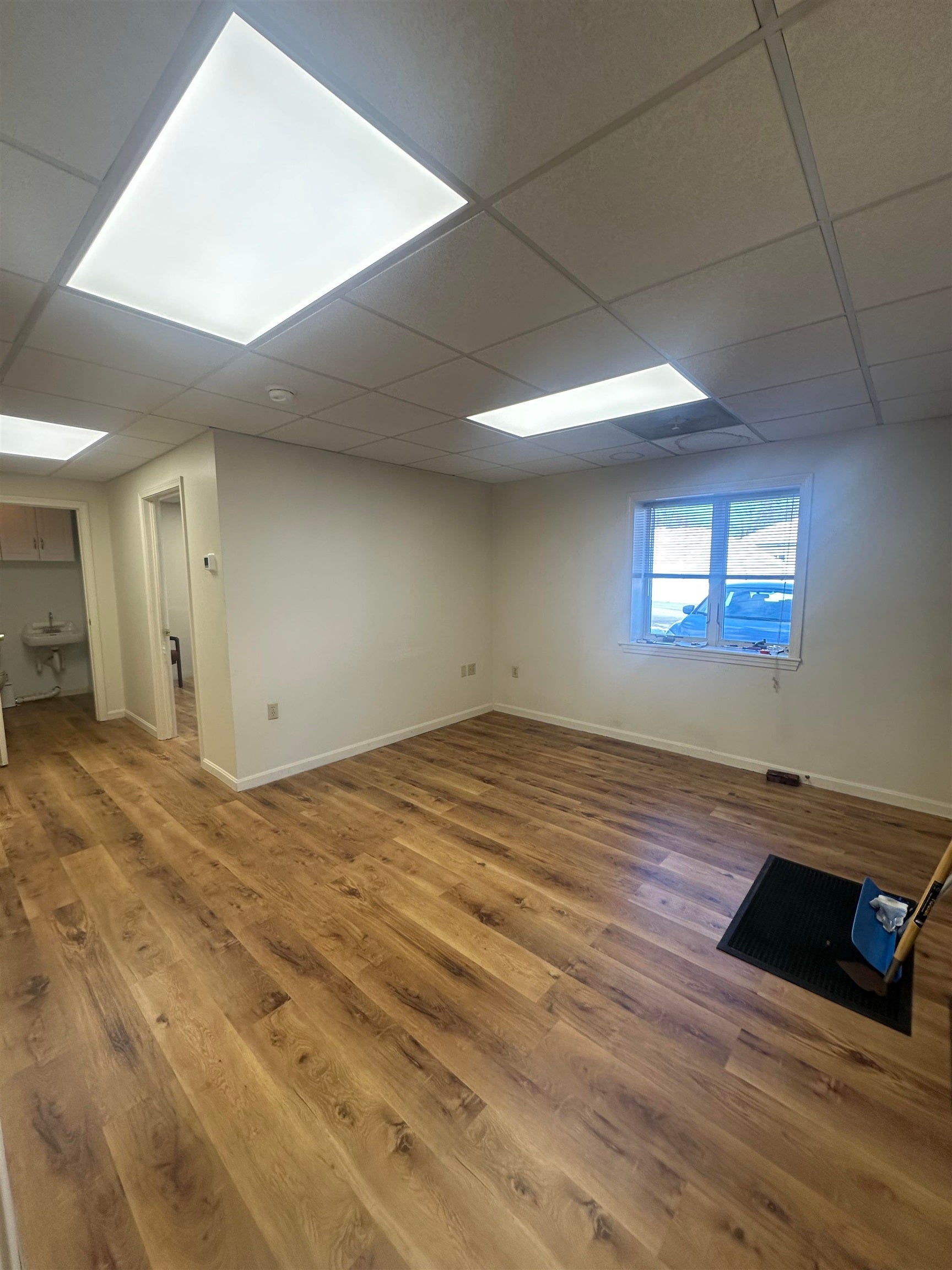 579 Daniel Webster Highway — photo