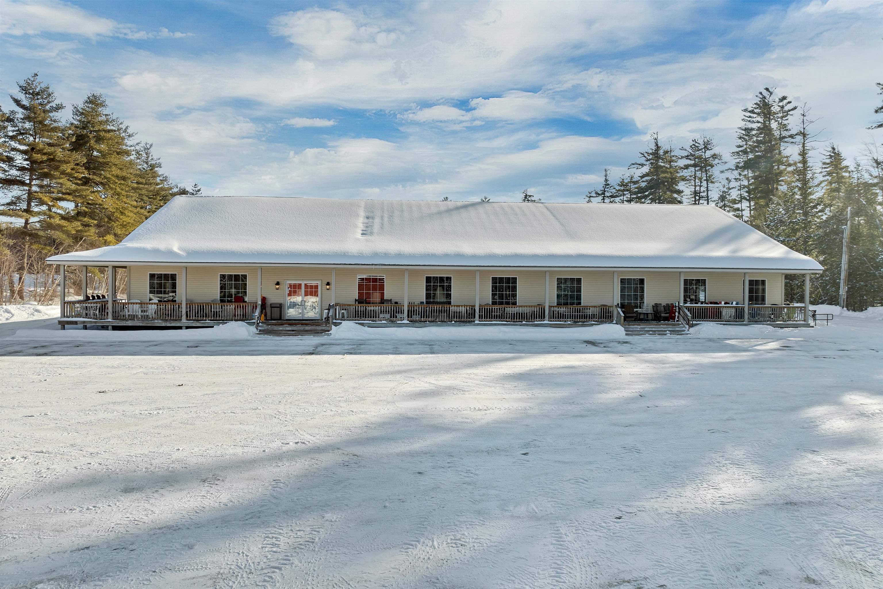 1210 White Mountain Highway — photo