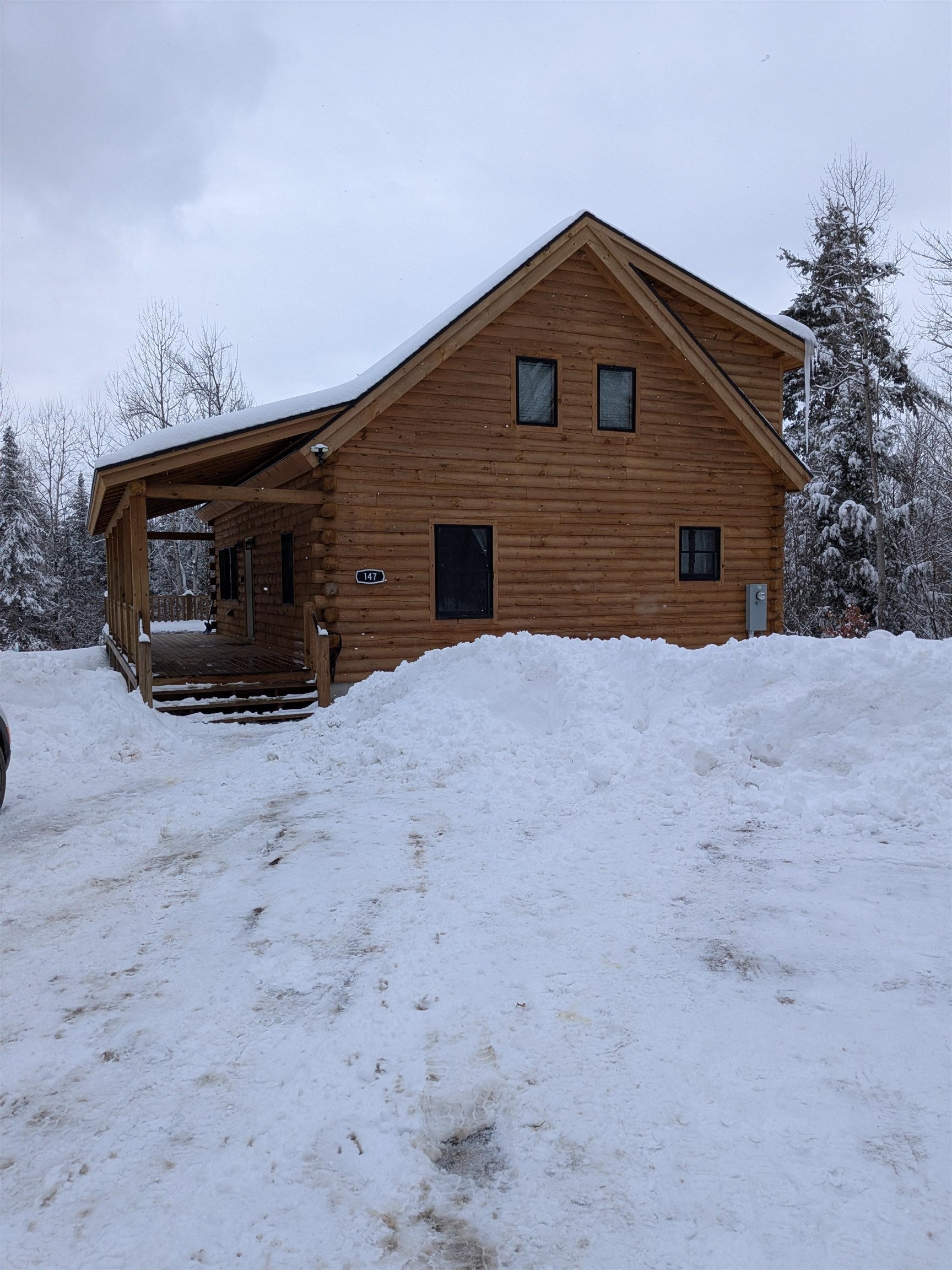 147 Fieldstone Drive — photo