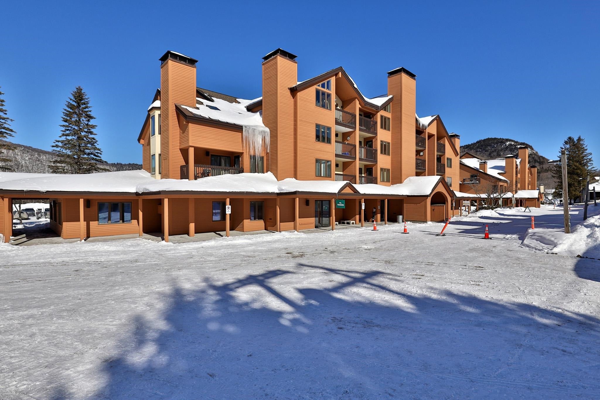 71 Alpine Drive D-306 — photo
