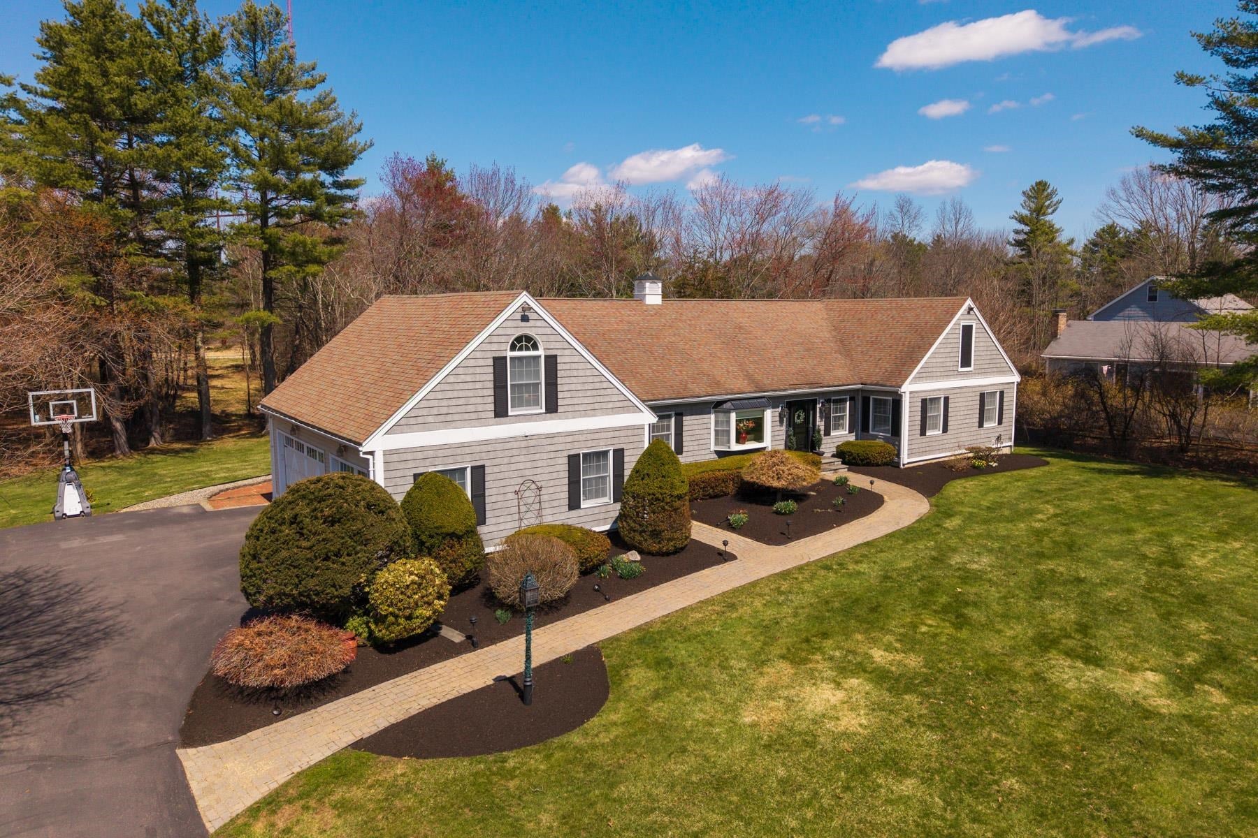 6 Isaac Lucas Circle — photo