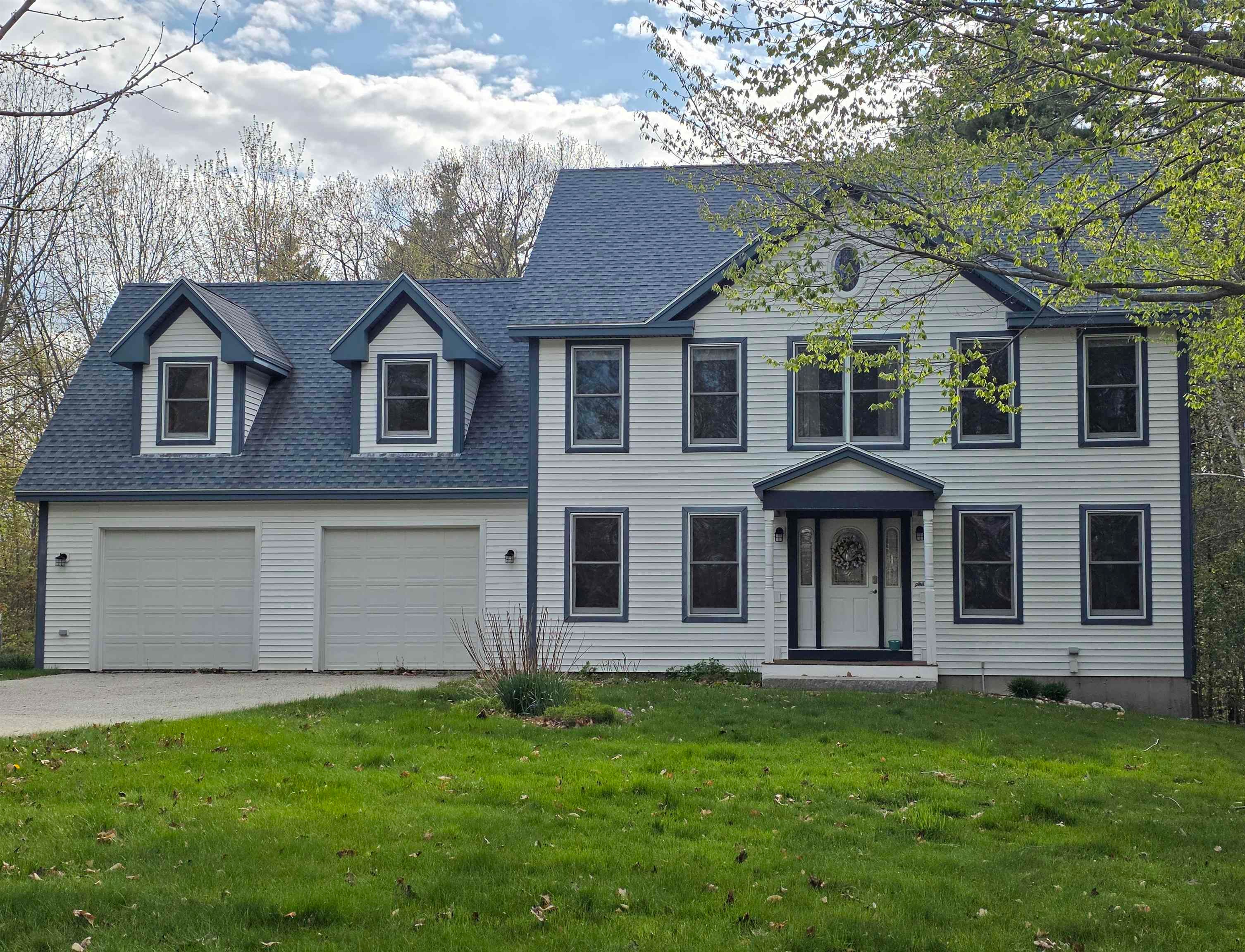 762 Robinson Road — photo