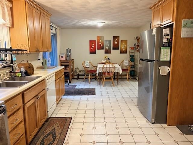 7 Chapman Way — photo