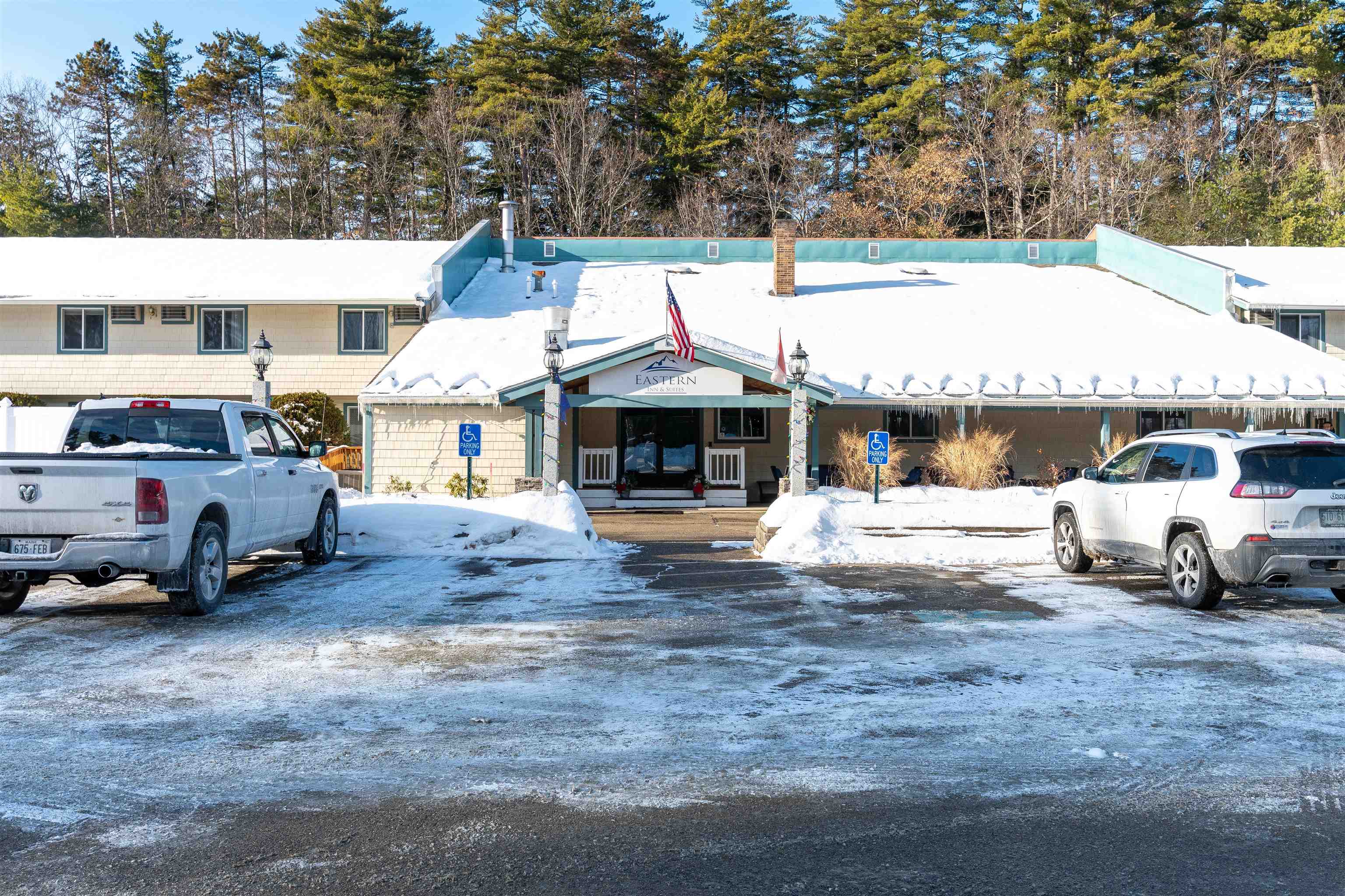 2955 White Mountain Highway 201-202 (W26) — photo