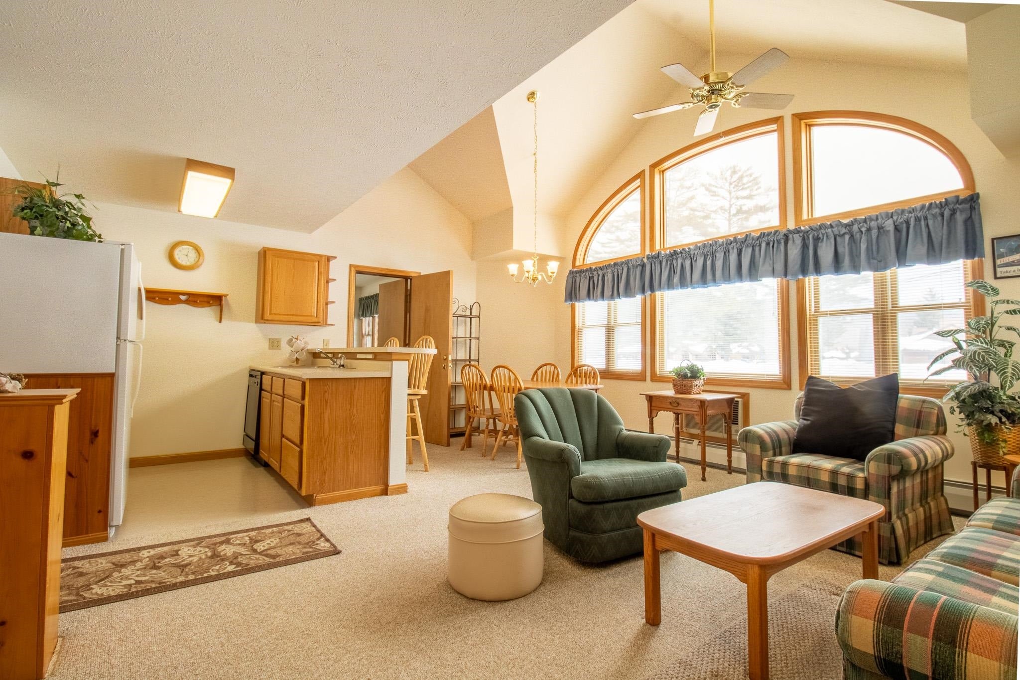1646 Daniel Webster Highway Unit 42 — photo
