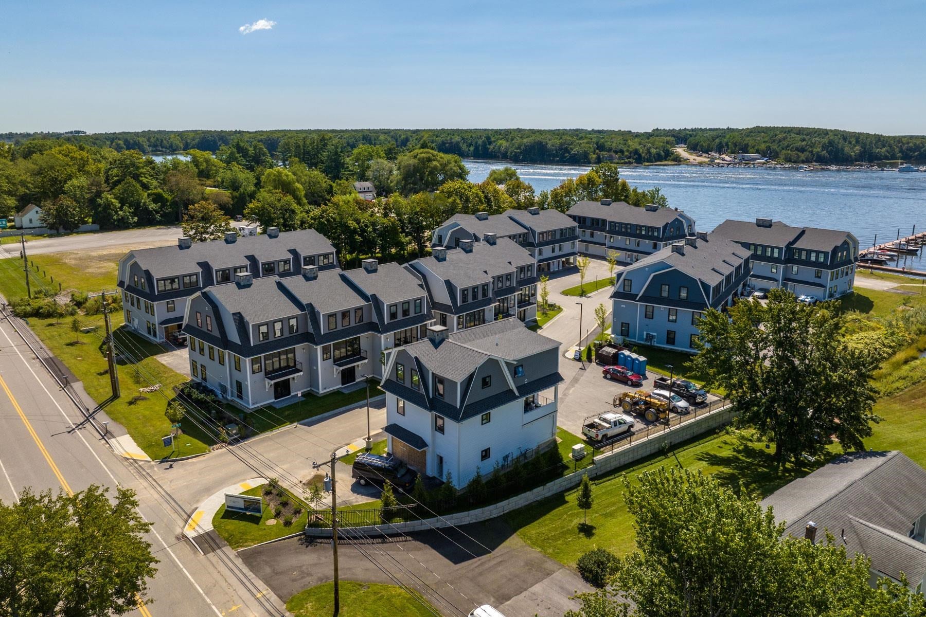 24 Little Bay Drive — photo
