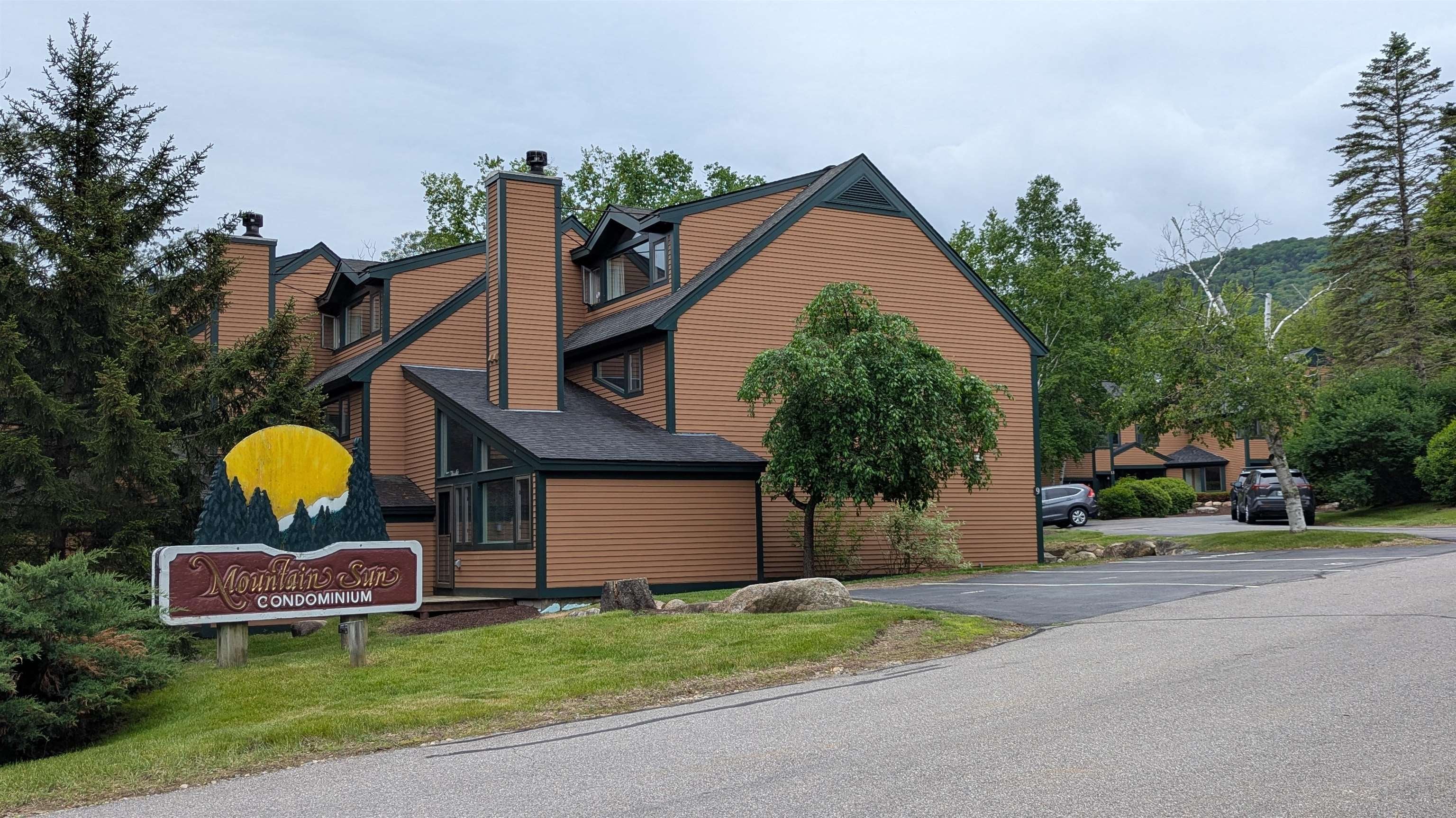 9 Mountain Sun Way 21-B — photo