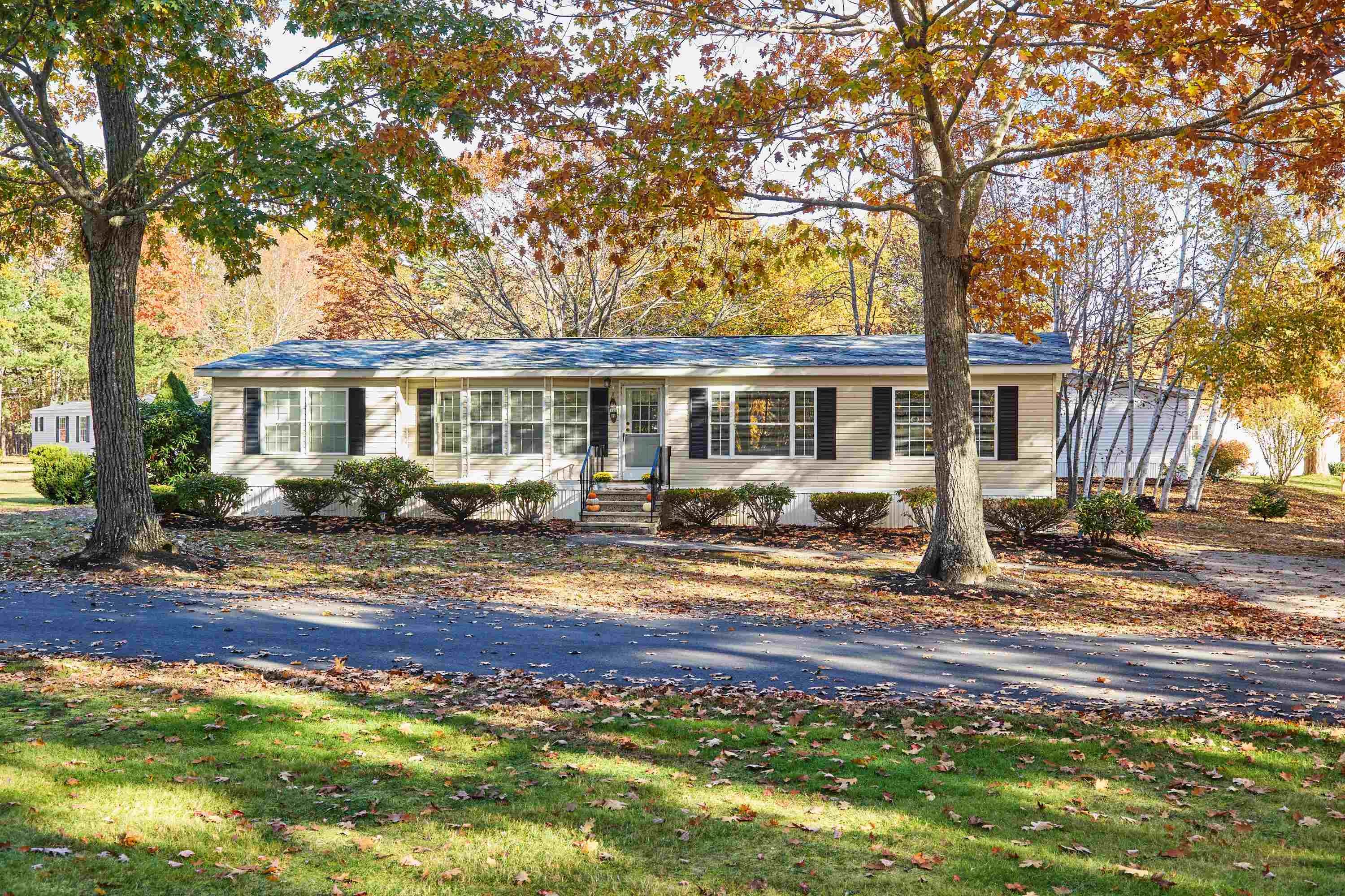 45 Oak Drive — photo