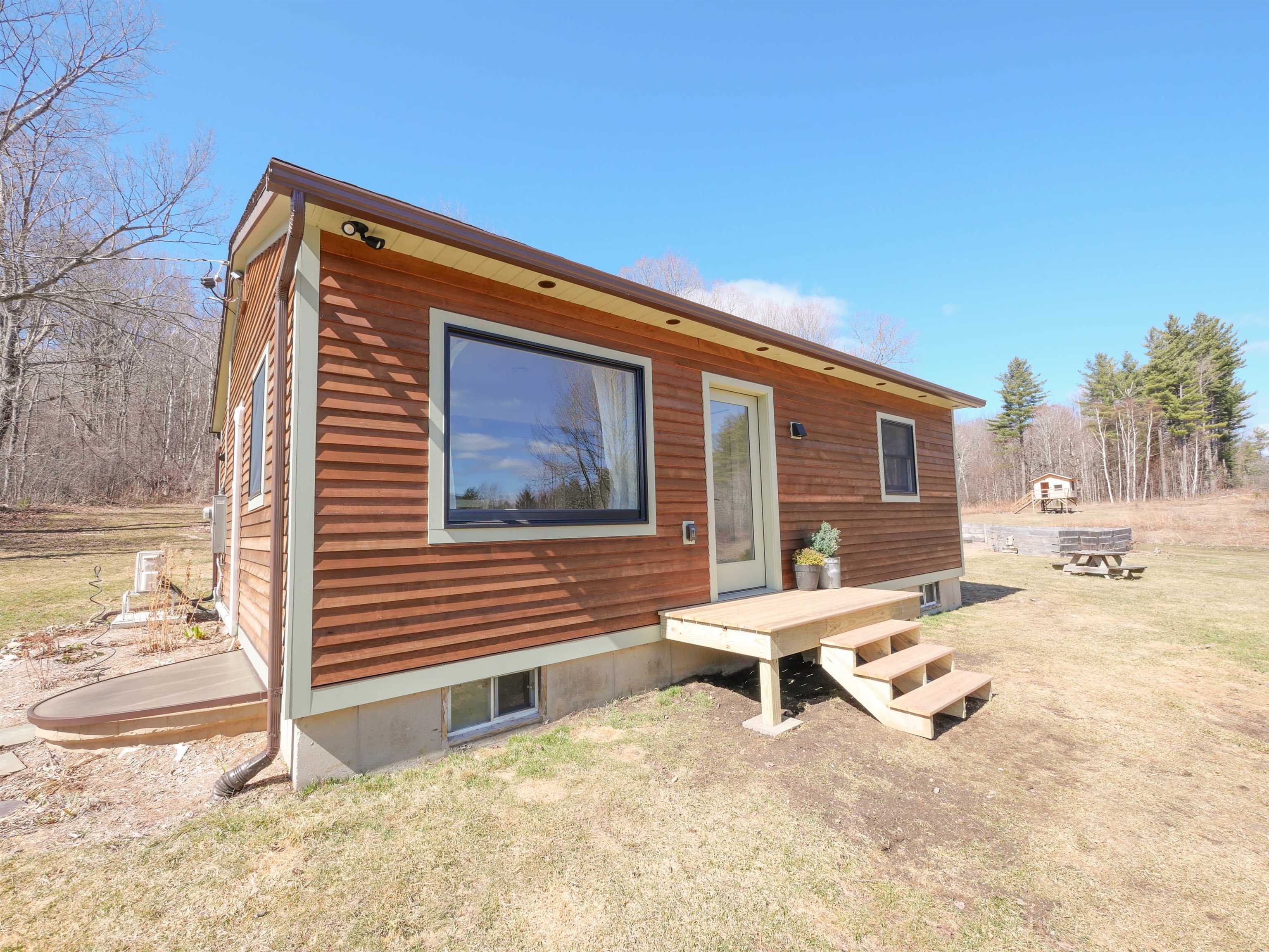 26 Merrill Spring Road — photo
