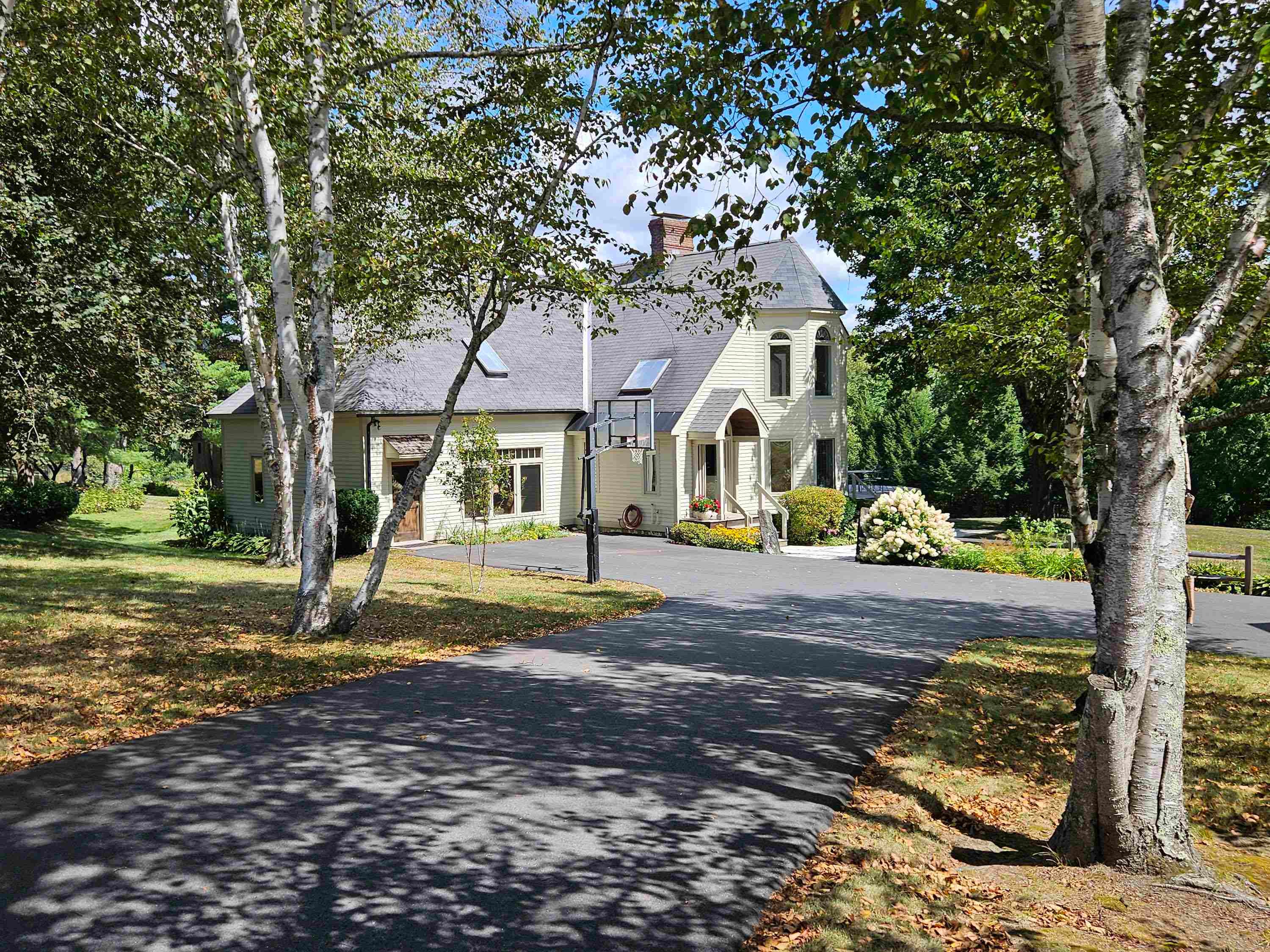 5 Hillwinds North — photo