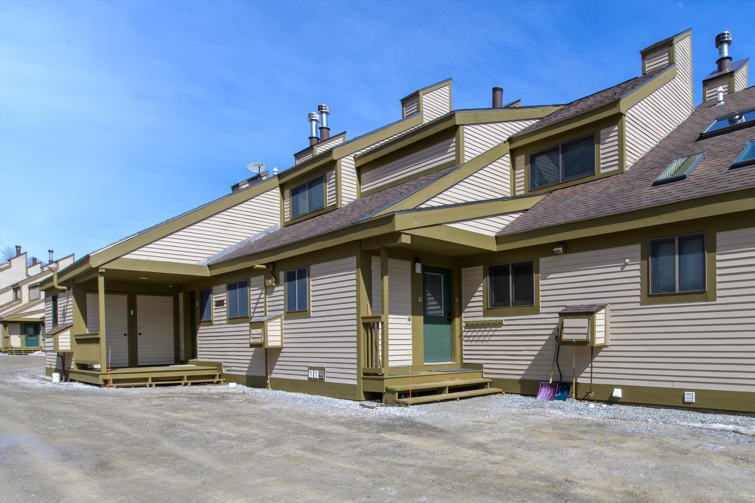 320 Okemo Trailside Extension 36E — photo
