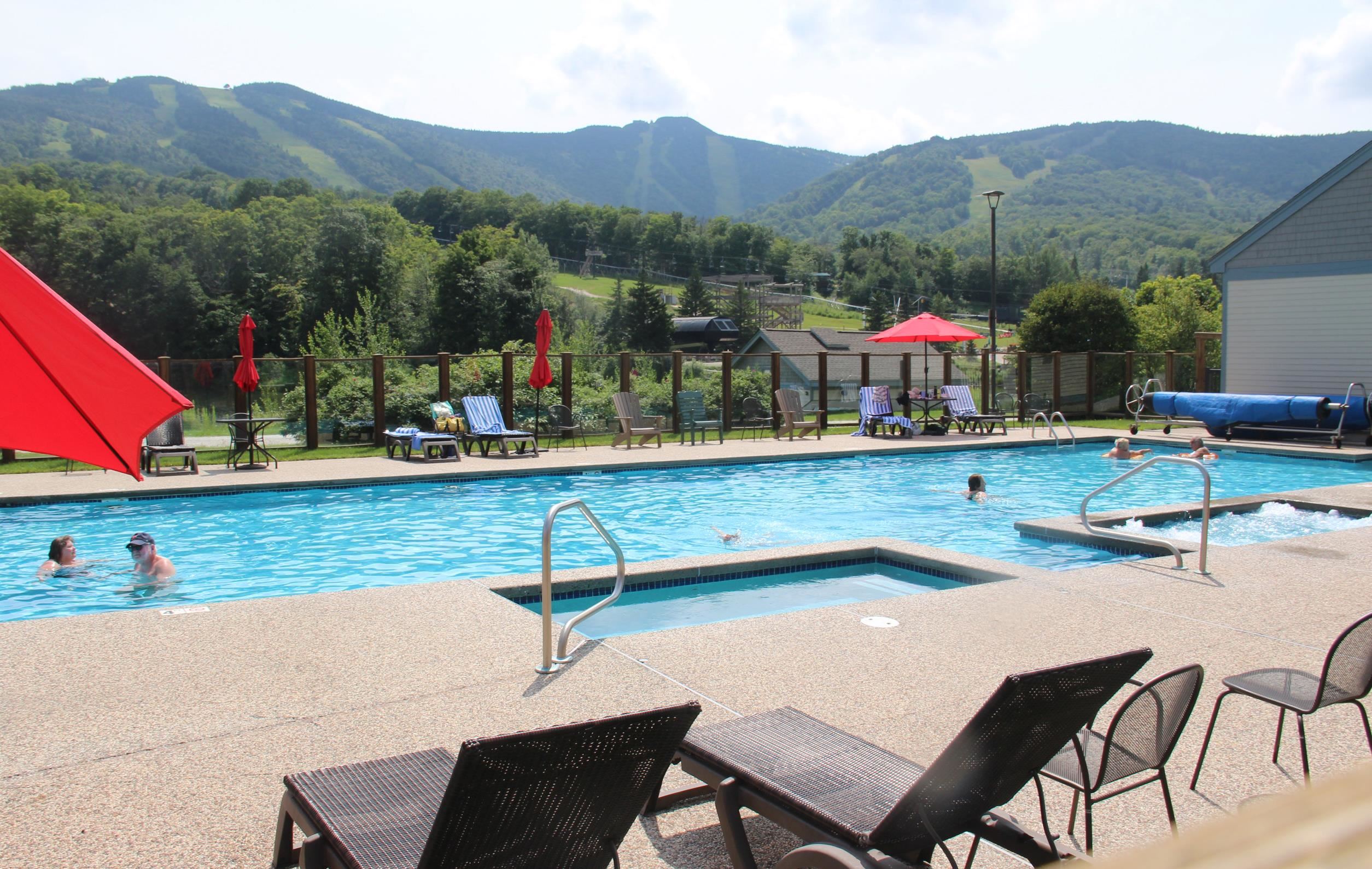 228 East Mountain Road a Grand Hotel 137 III (Winchell) — photo
