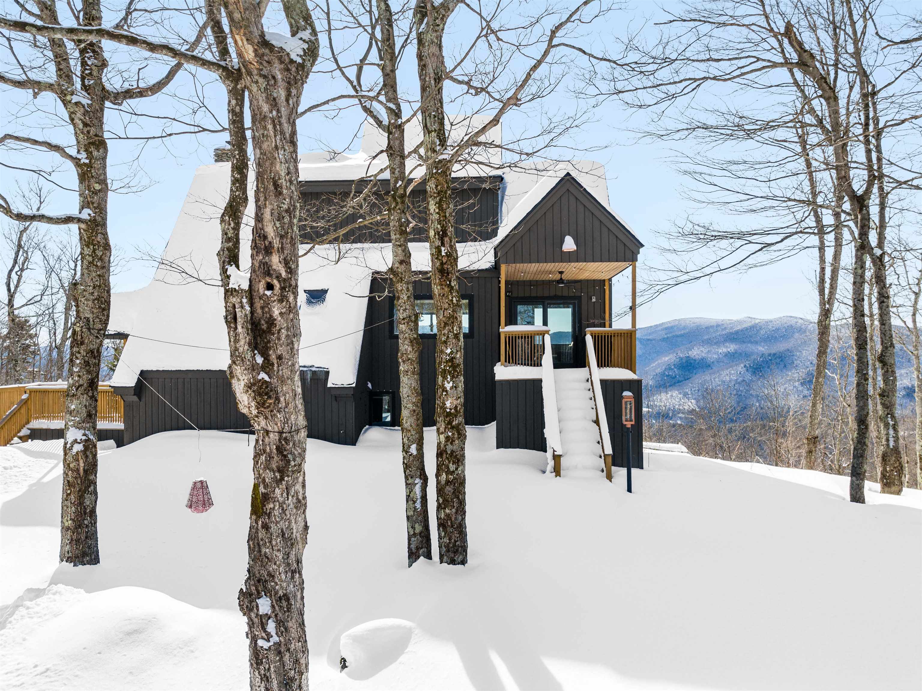 764 Upper Sparrow Hawk Road — photo