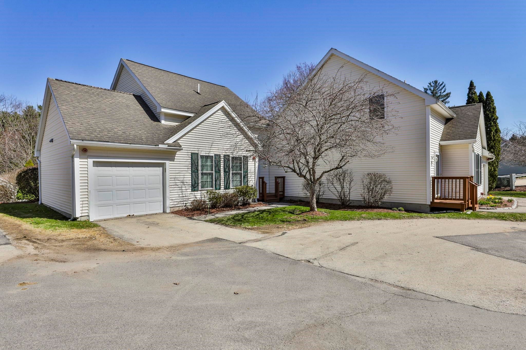 11 Echo Shore Drive — photo