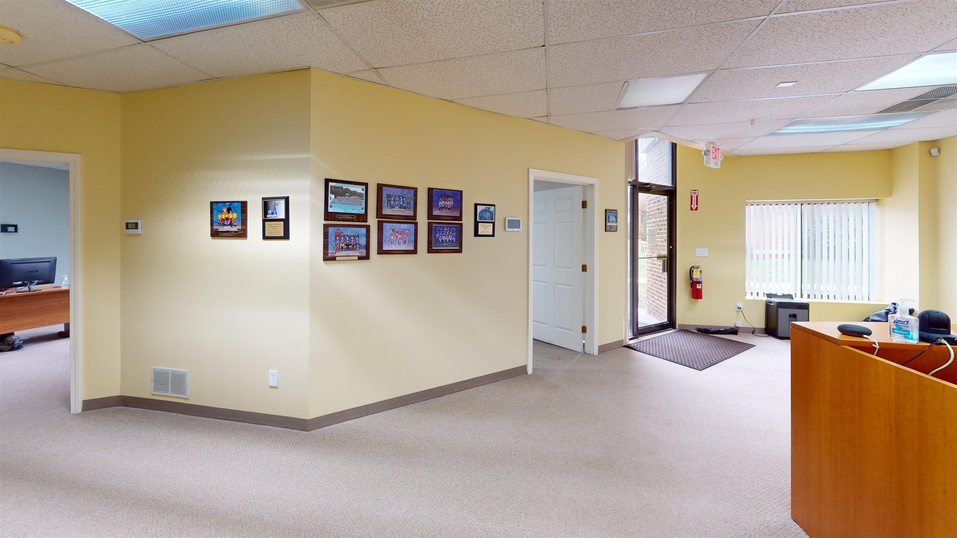 10 Commerce Park North 10 — photo