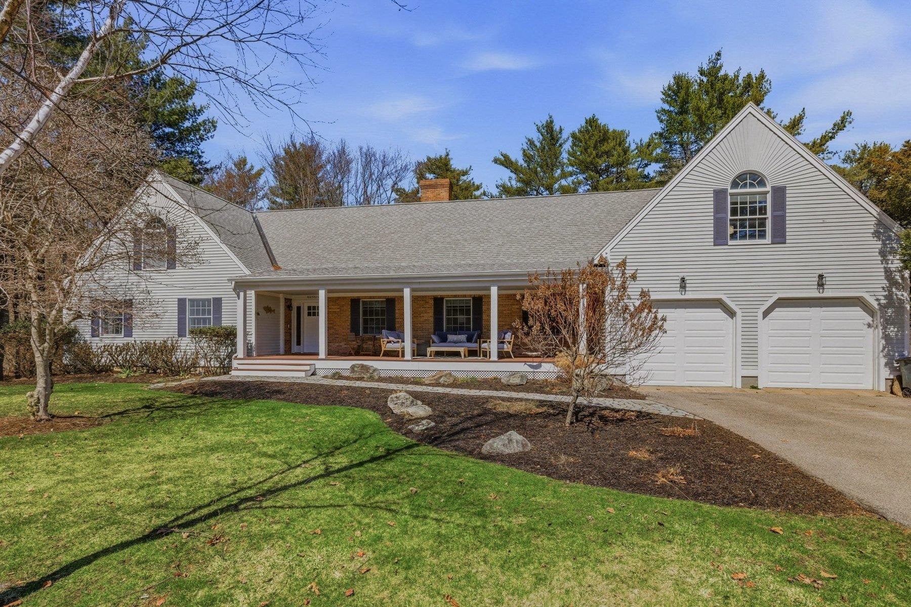 16 Isaac Lucas Circle — photo