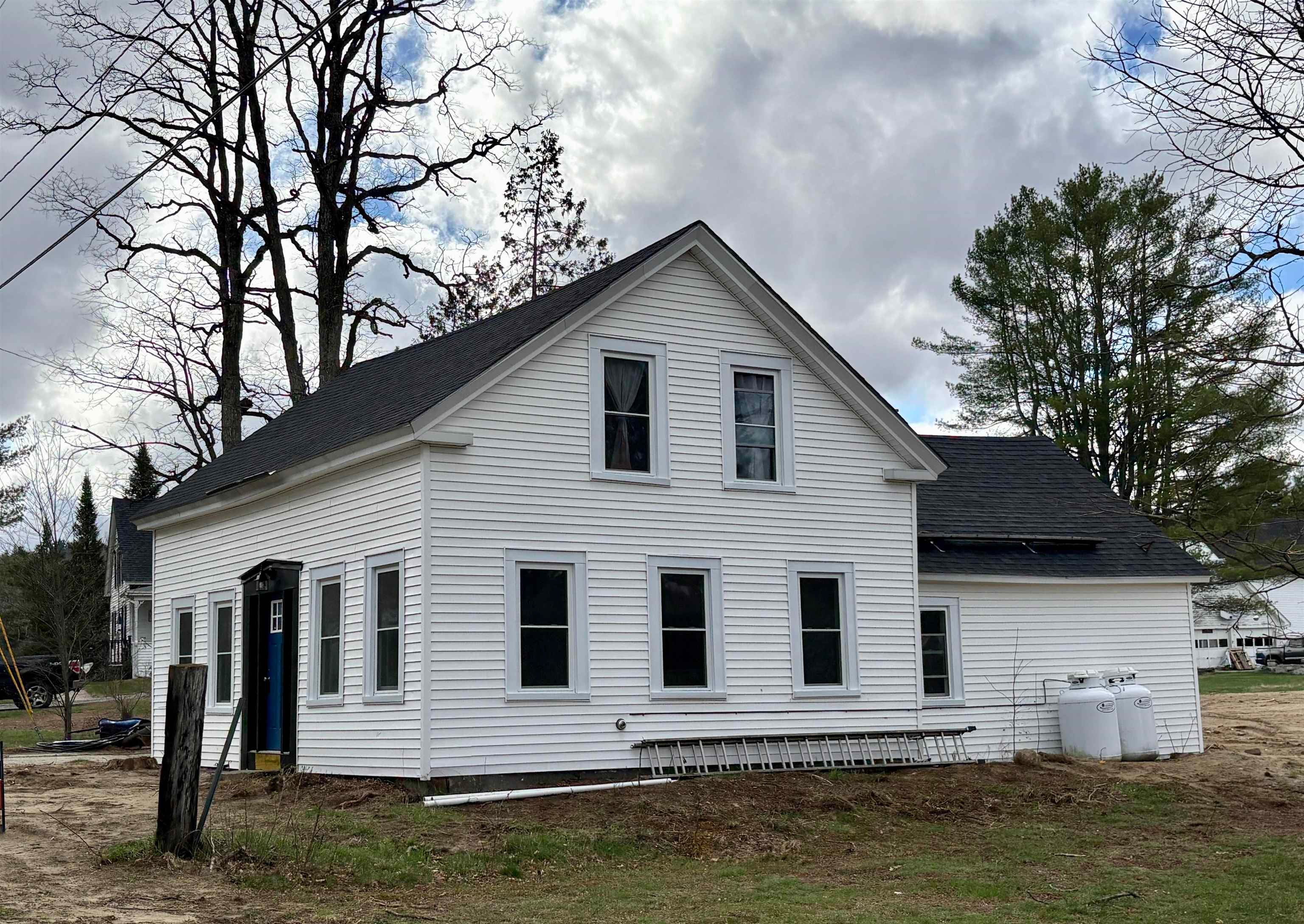 40 Library Road — photo