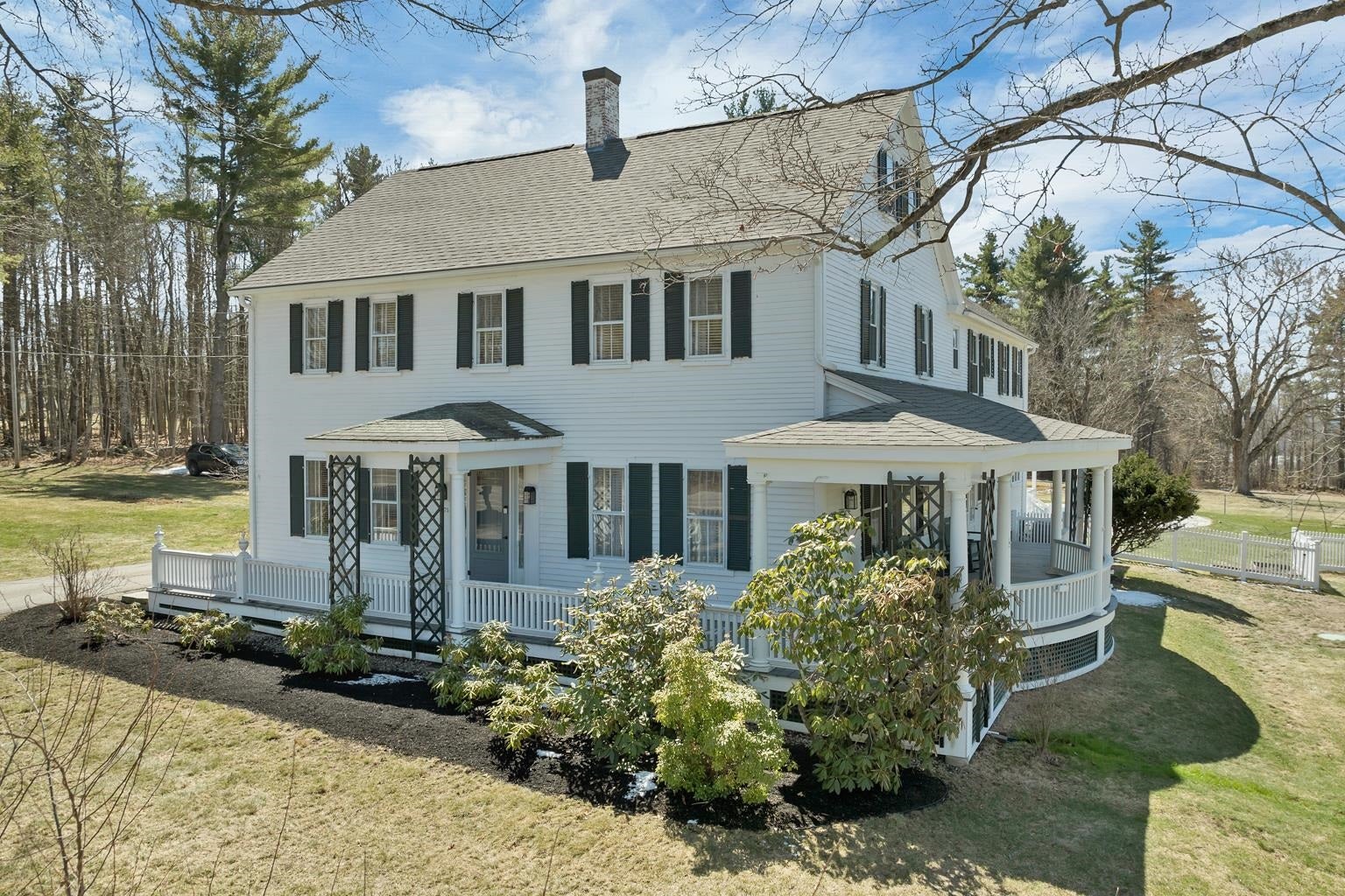 375 S Main Street — photo