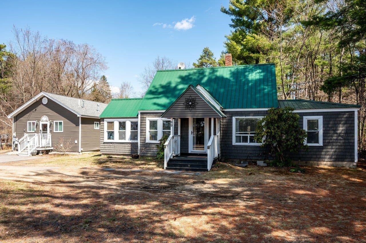 69 Chestnut Hill Road — photo