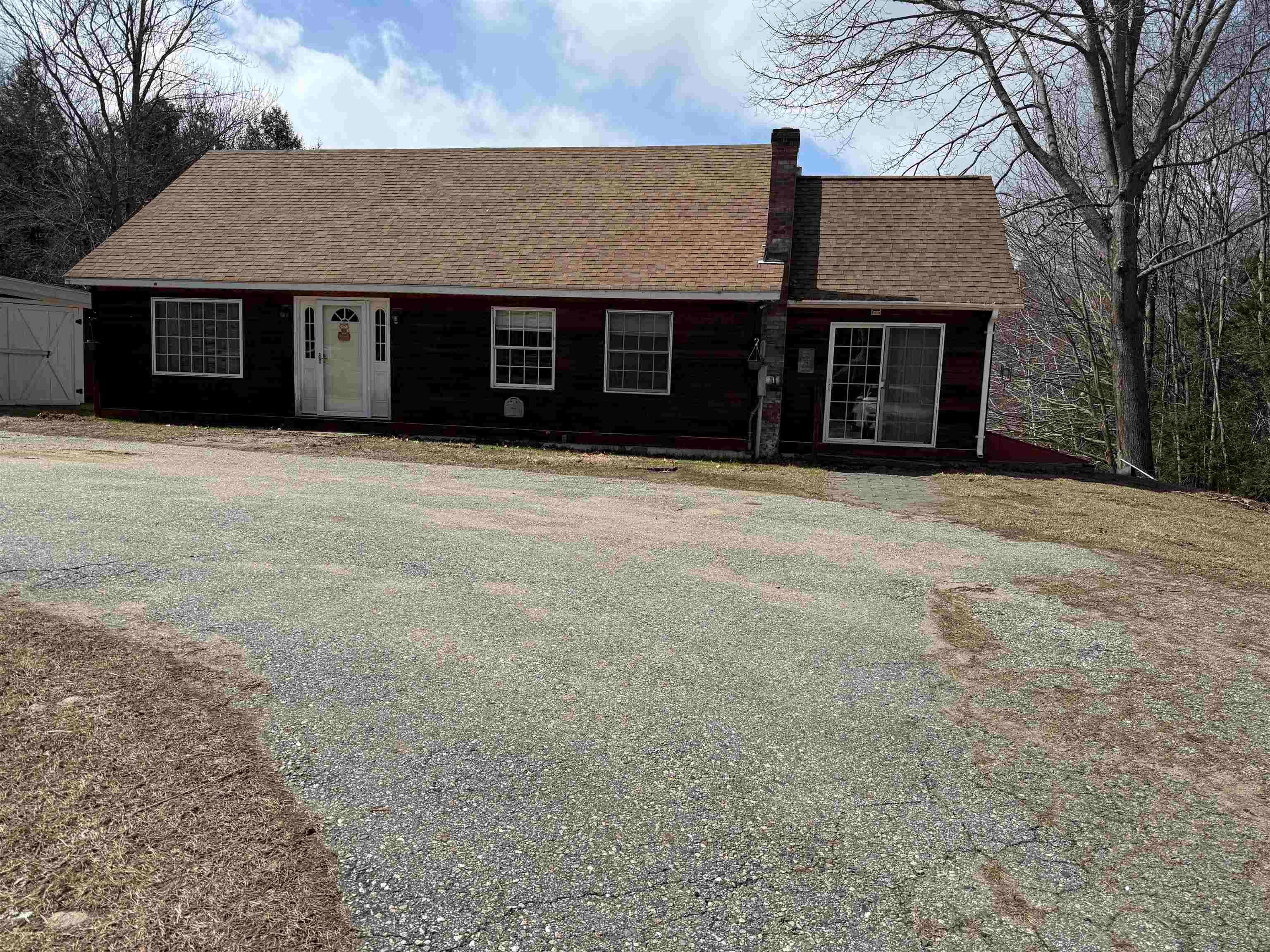 175 Pleasant Valley Road — photo