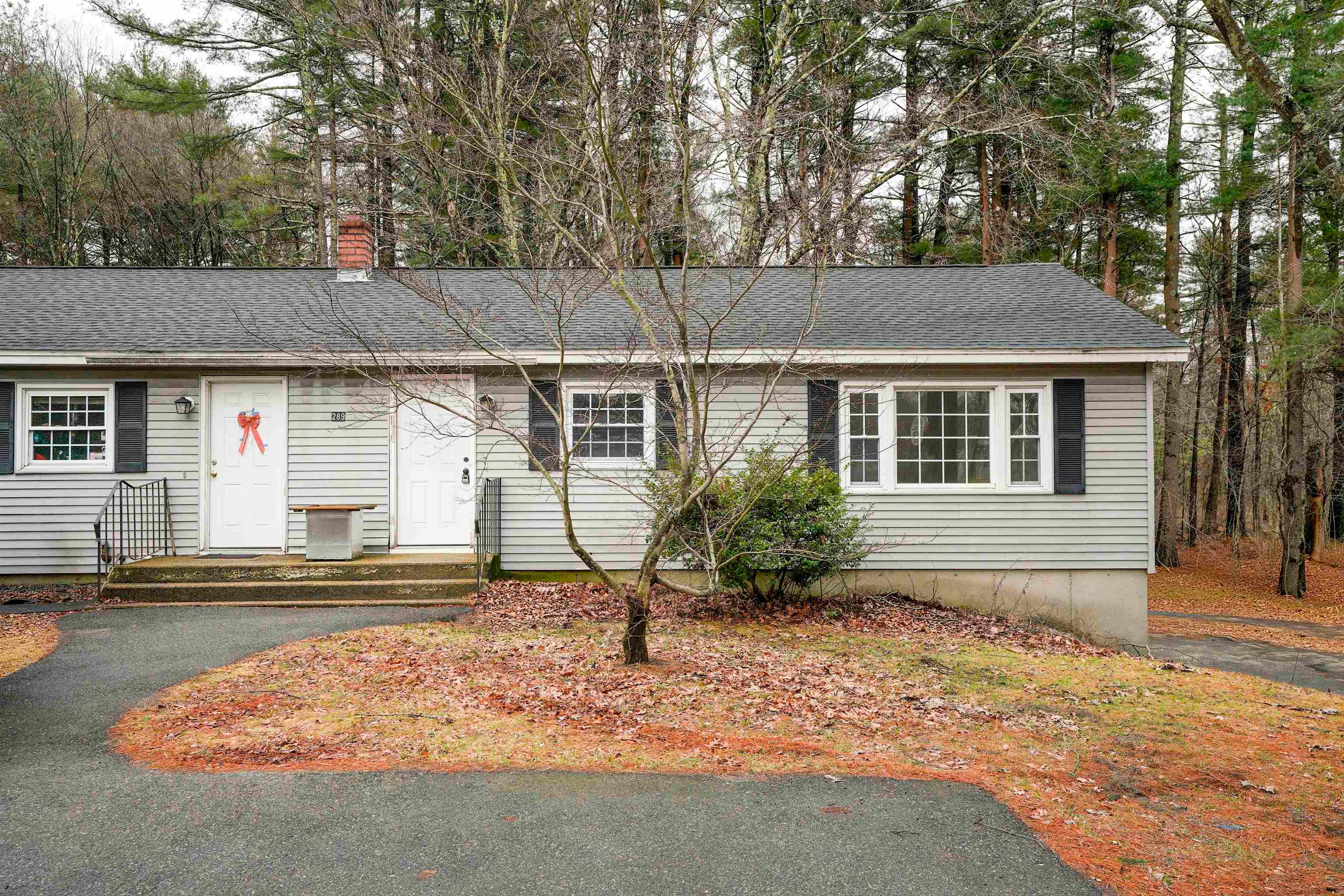 289 Derry Road a — photo