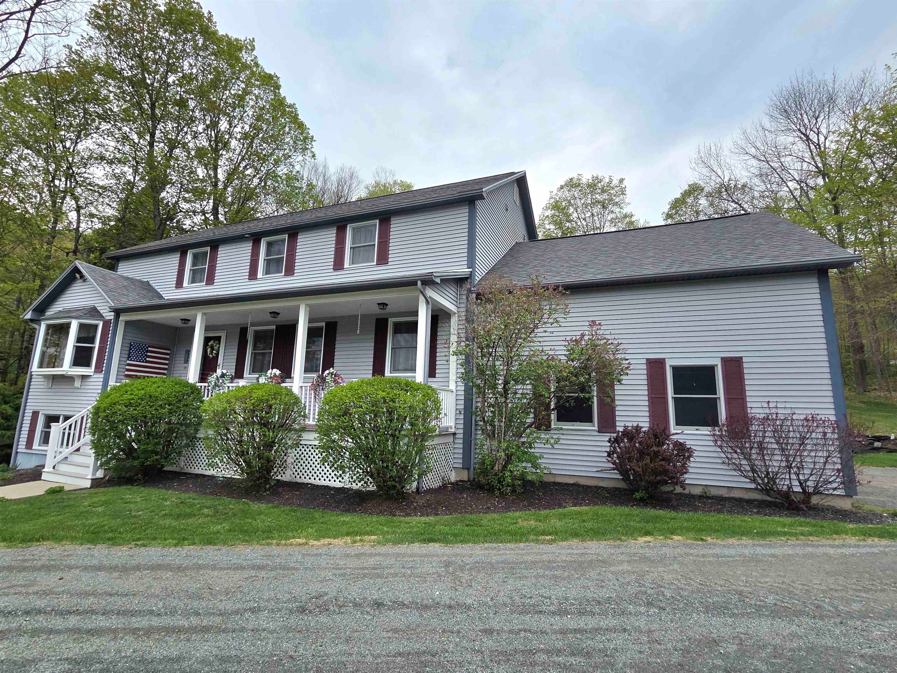 229 Meadowood Lane 6 — photo