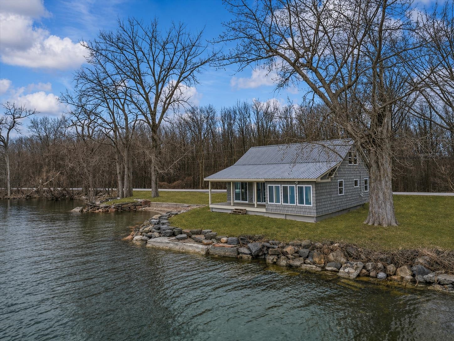 1223 Hathaway Point Road — photo