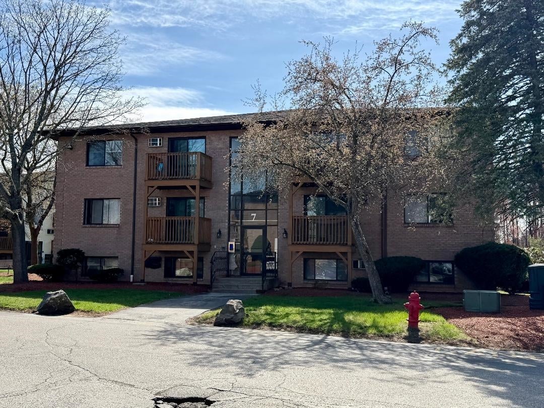 7 Lancelot Court 8 — photo