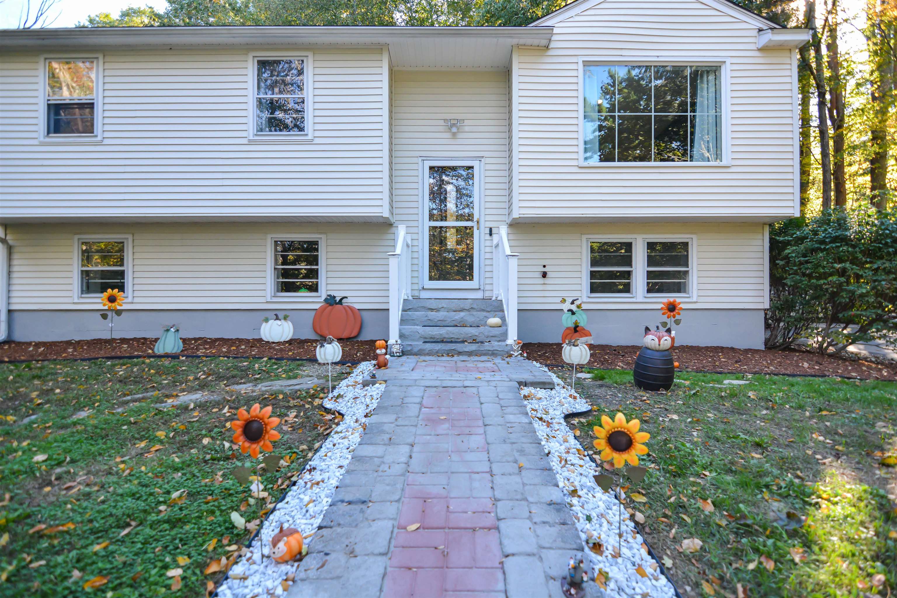 183 Chester Road — photo