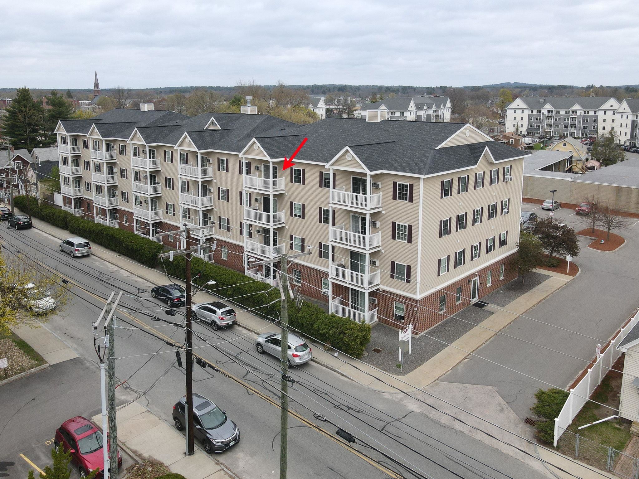 18 Harbor Avenue 410 — photo