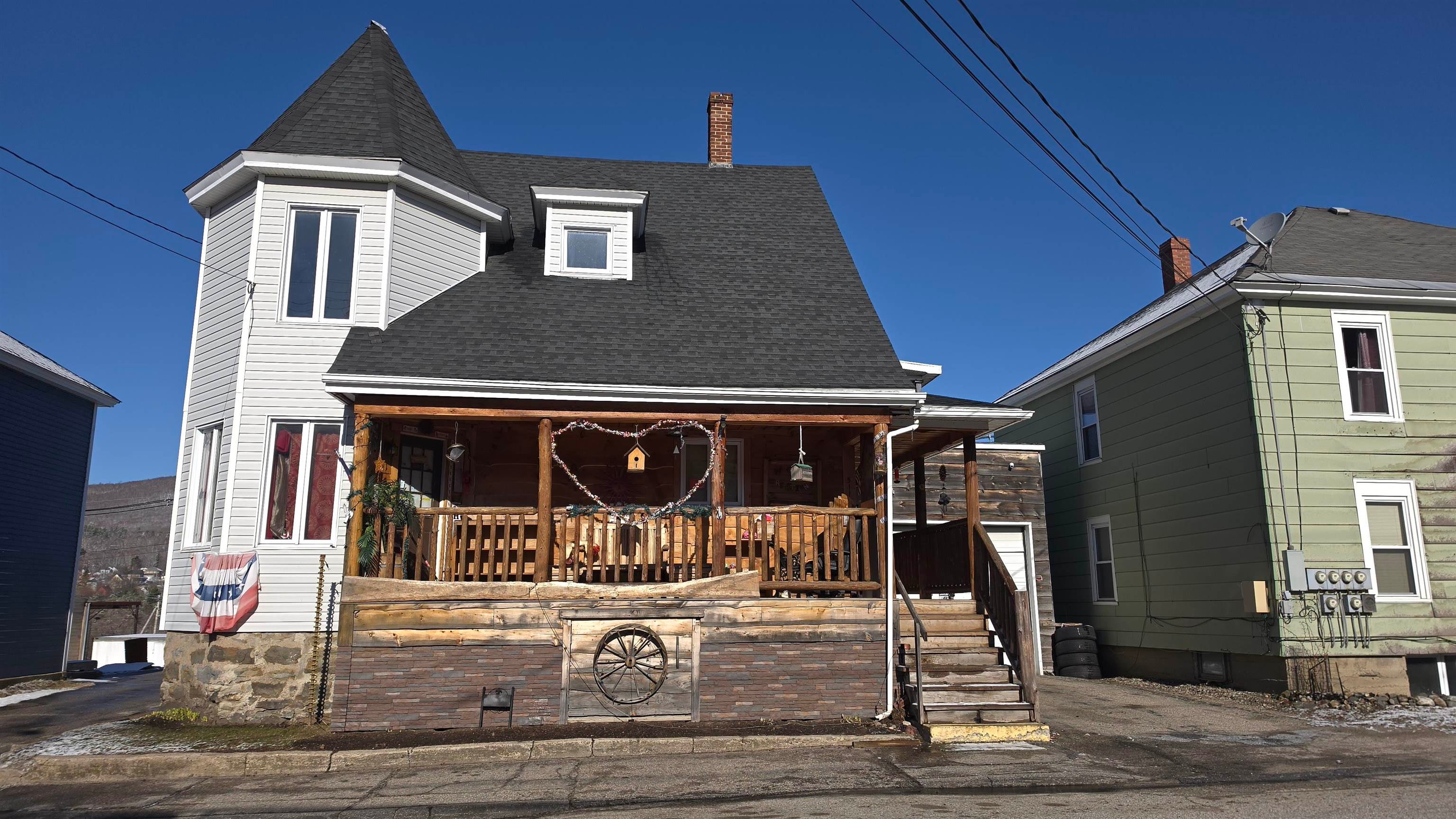 511 Goebel Street — photo