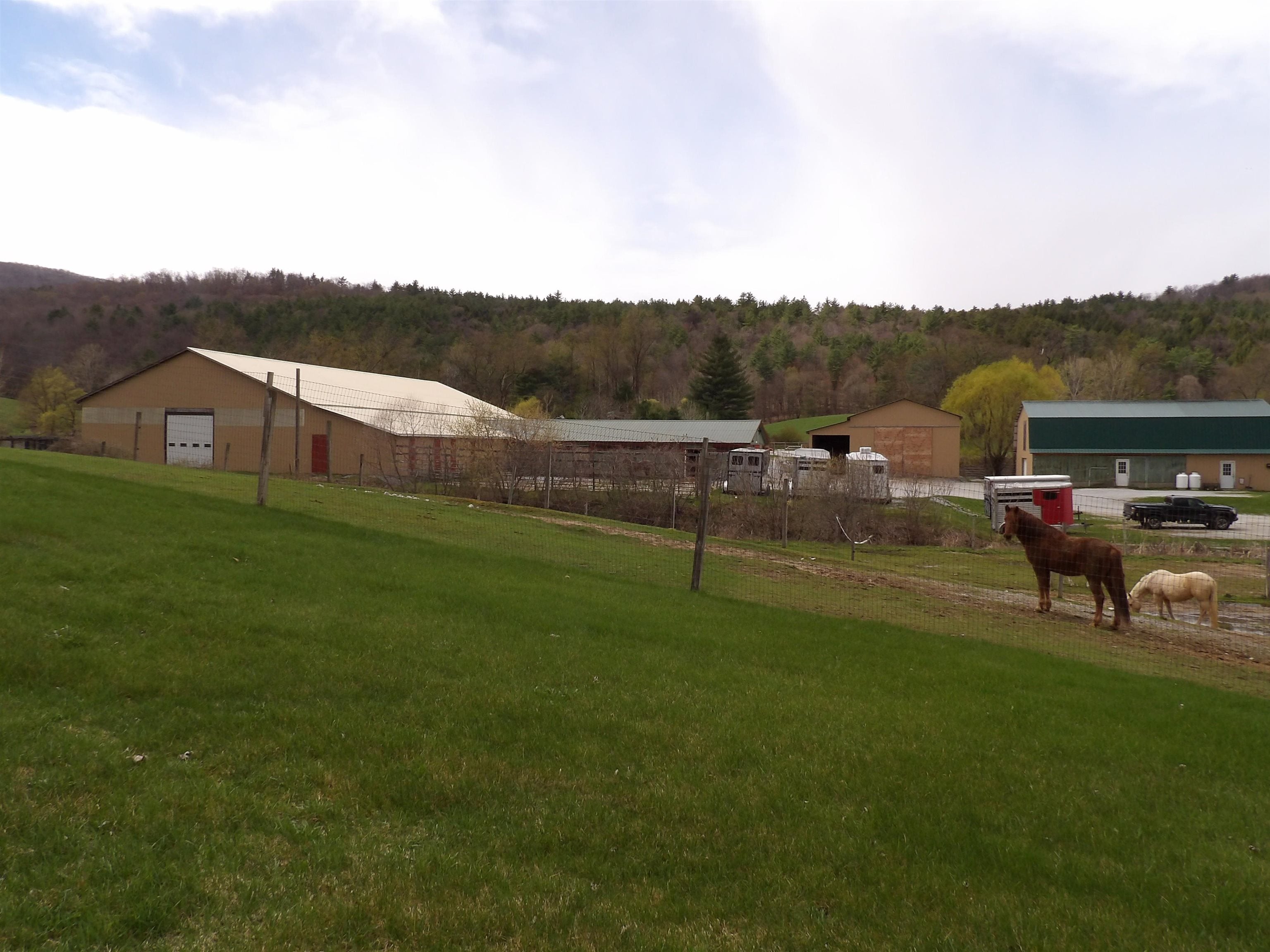 1374 US Route 7S — photo