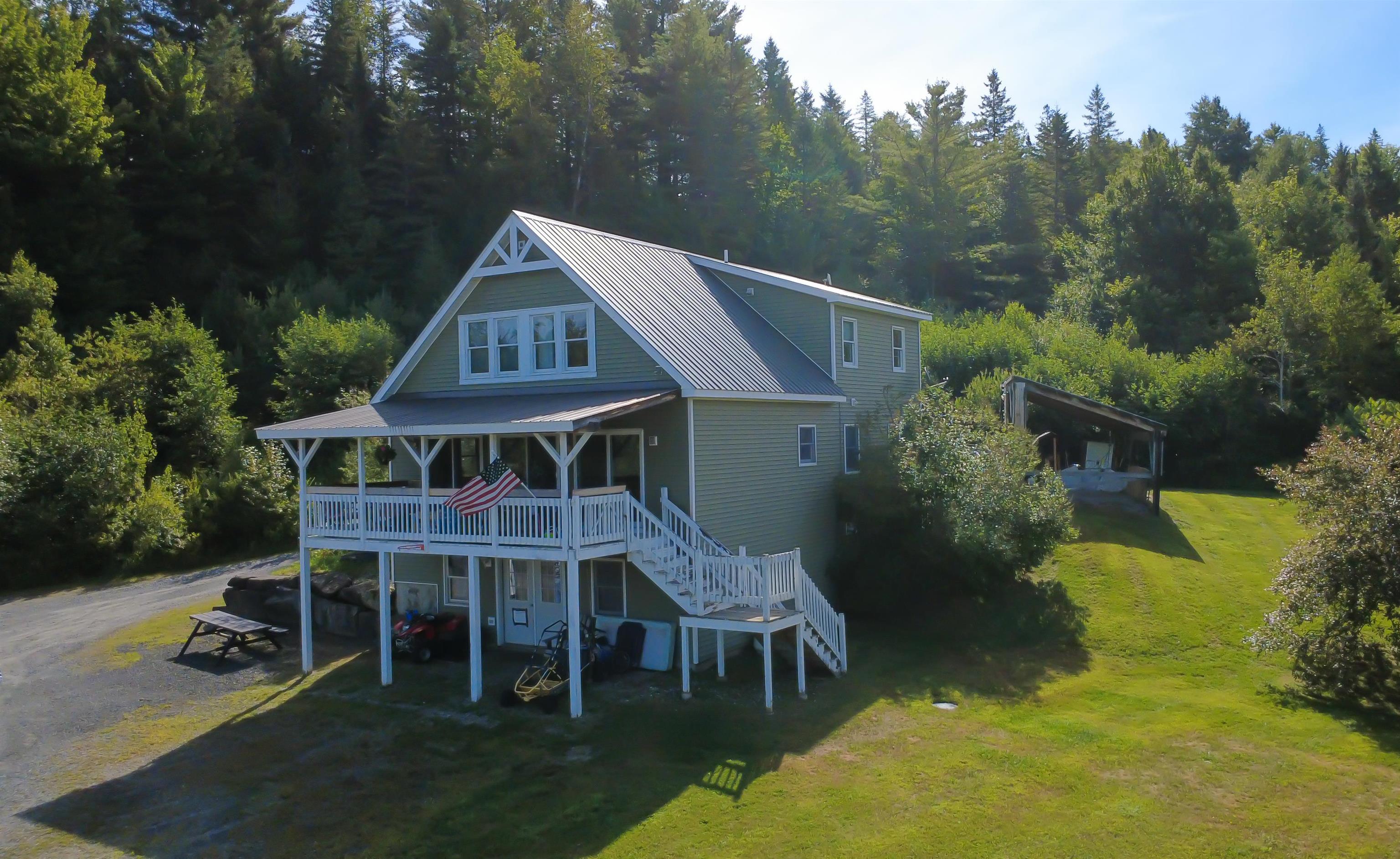 902 Vermont Route 16 — photo