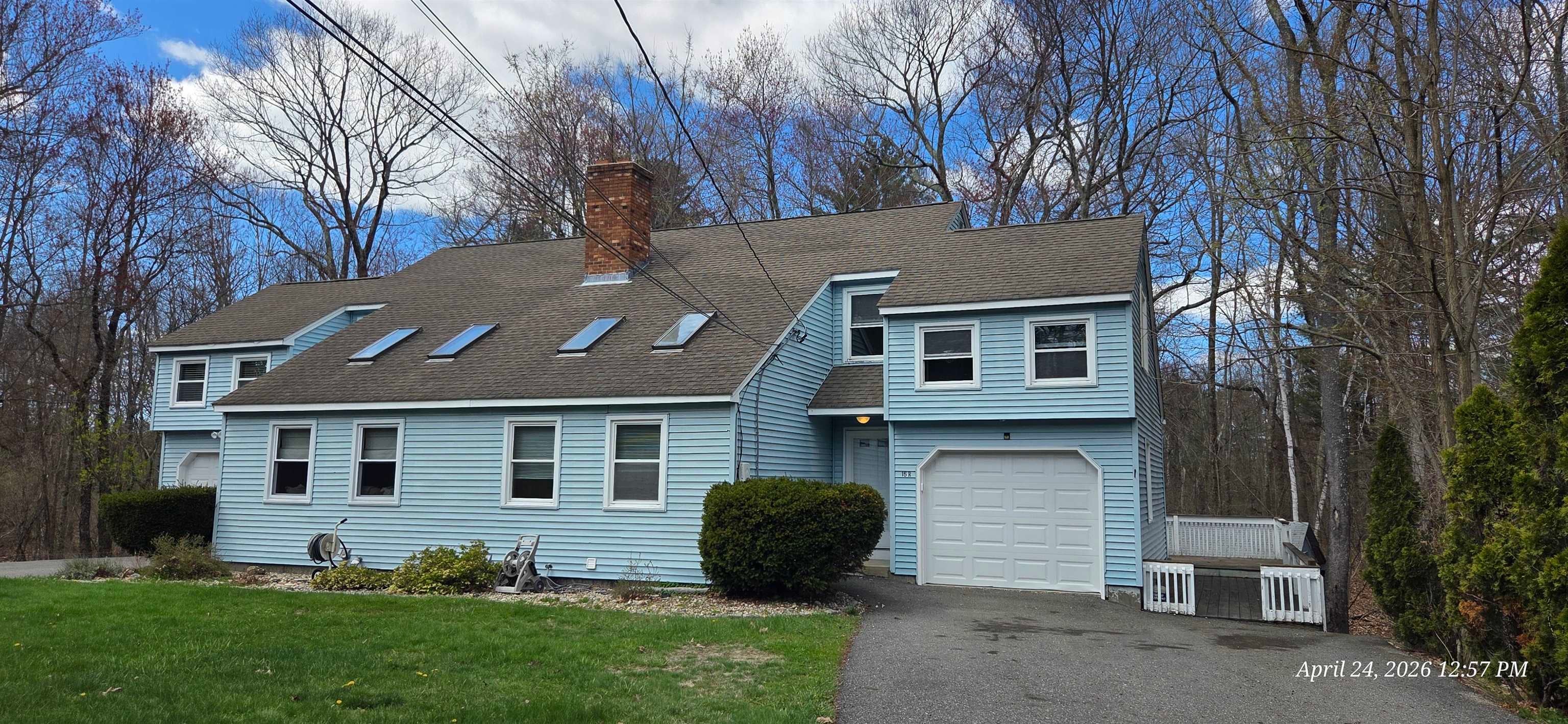 15 Bonnie Lane R — photo
