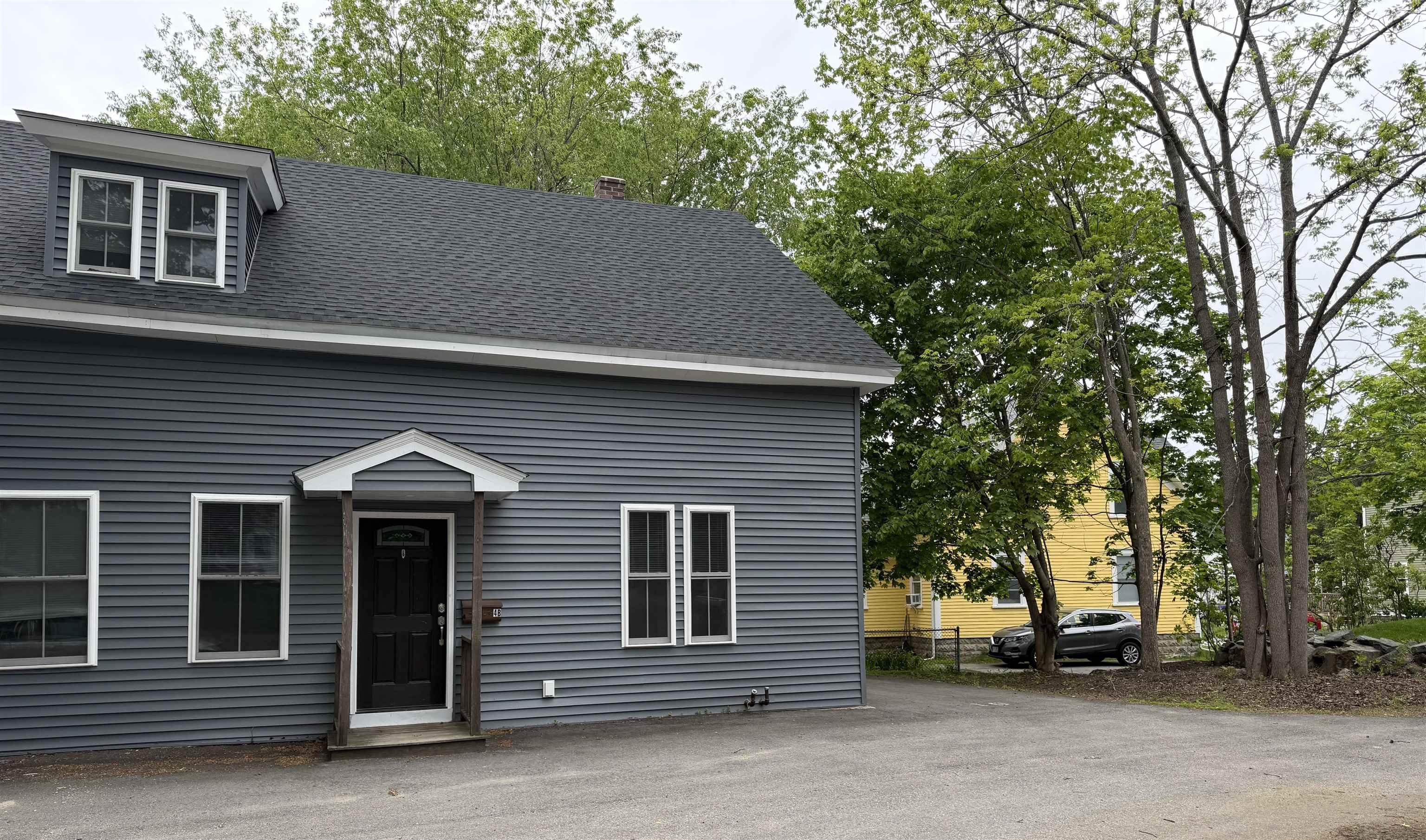 4 Elm Street B — photo