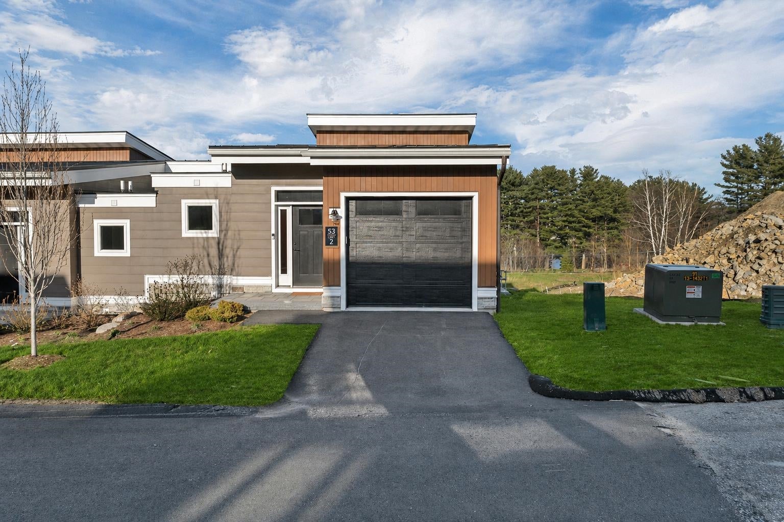53 Broadview Drive 2 — photo