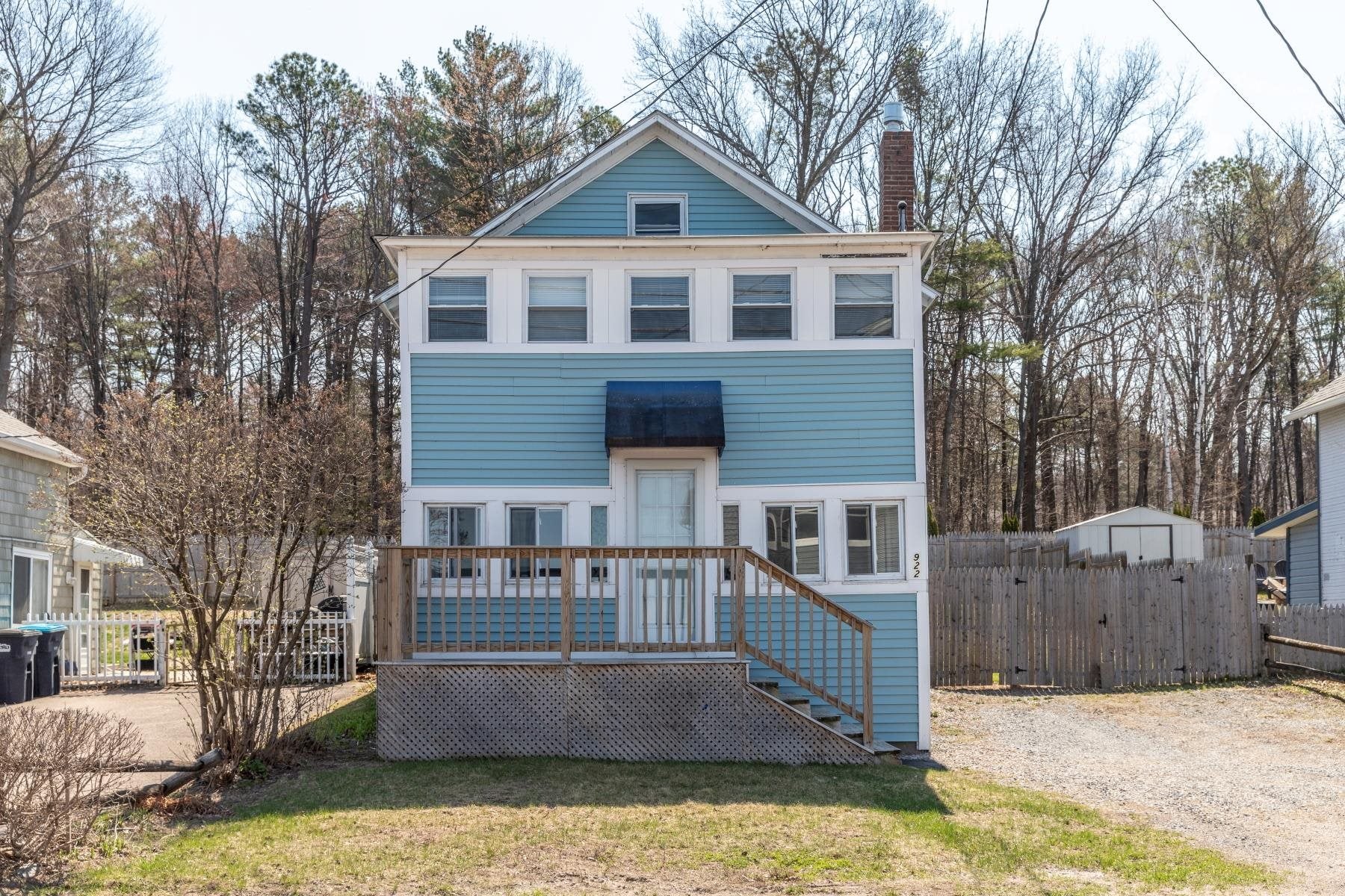 922 East Lakeshore Drive — photo