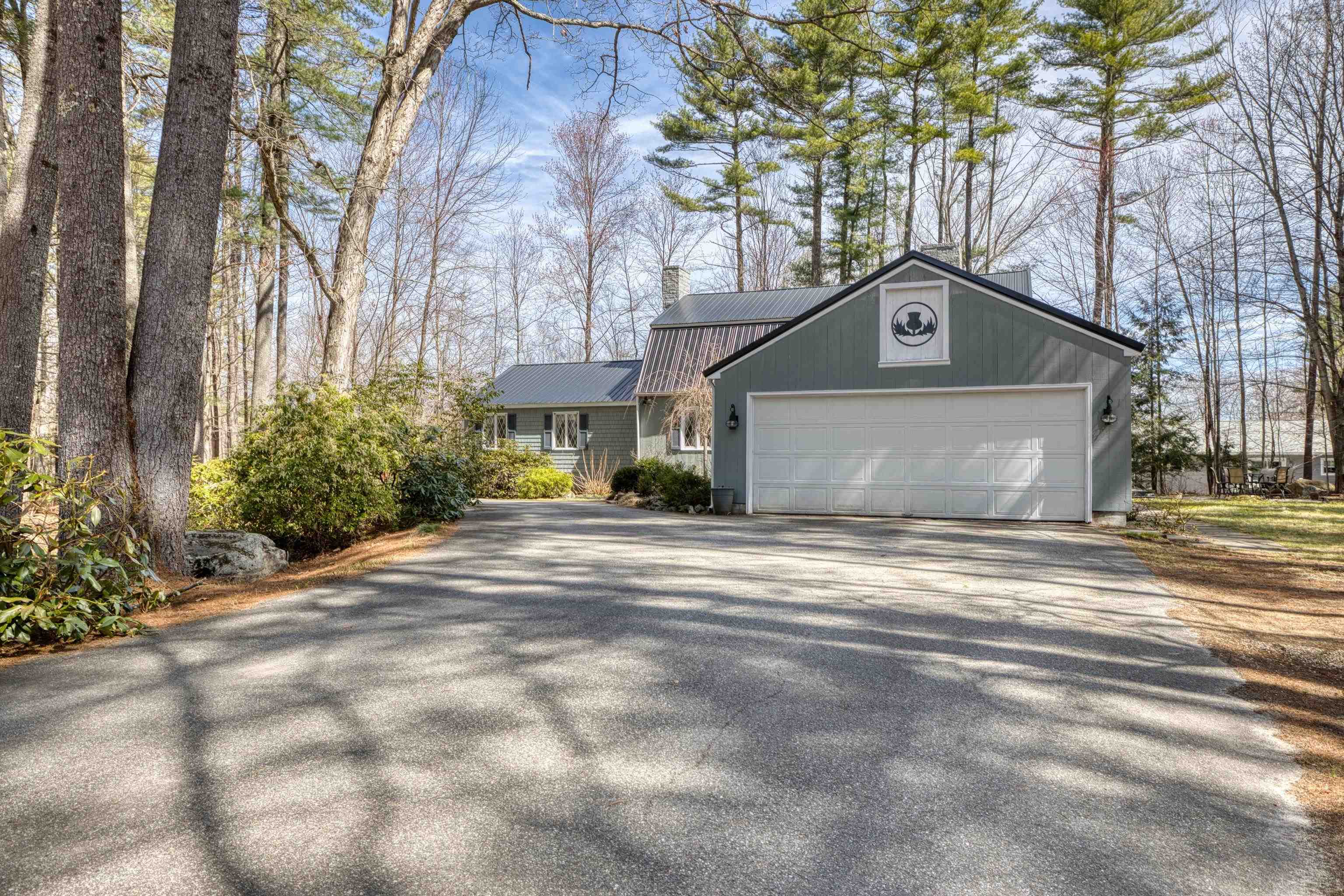 11 Robin Acres Drive — photo