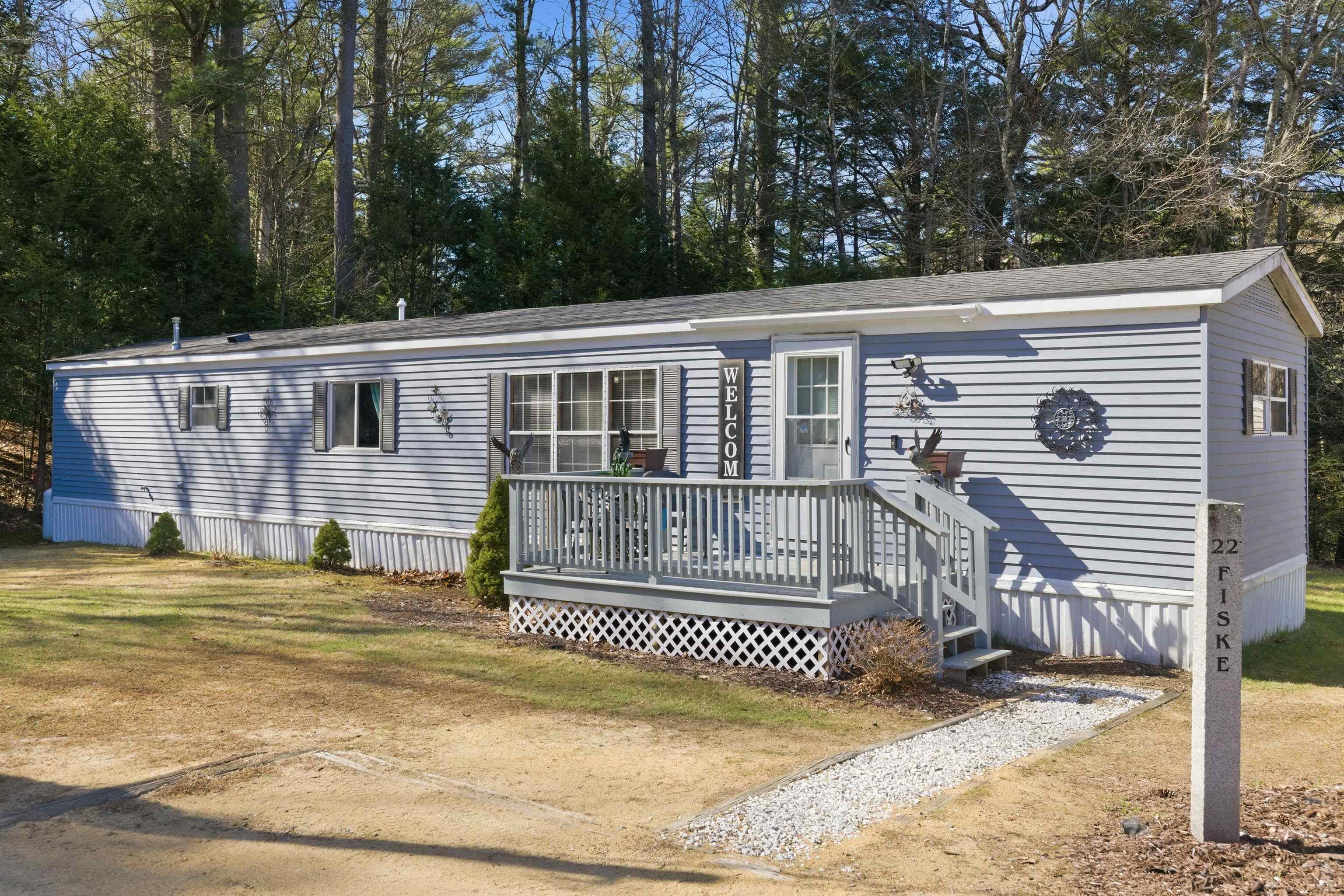 22 Brook Circle — photo