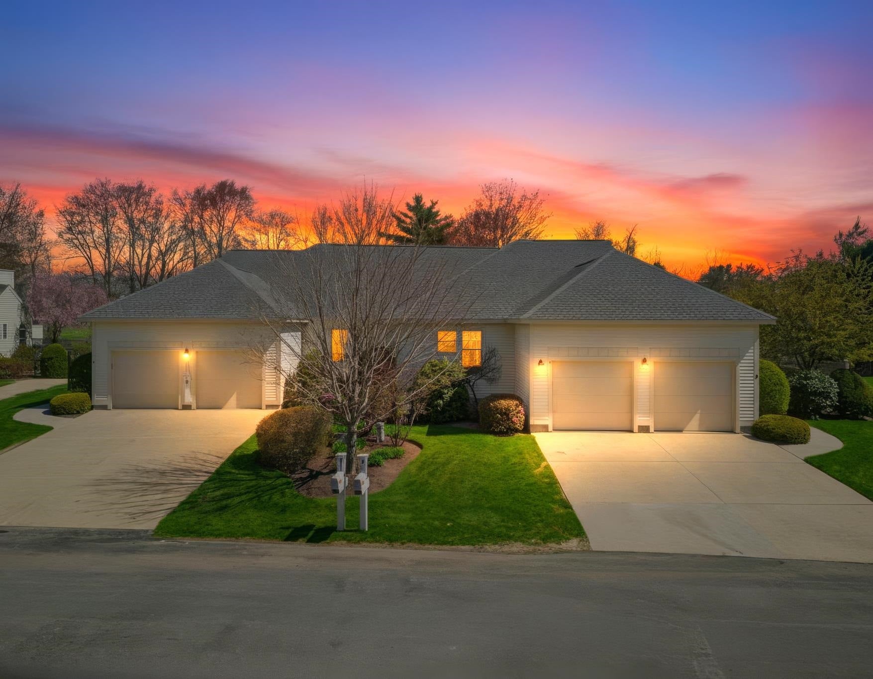 9 Pebble Beach Drive — photo