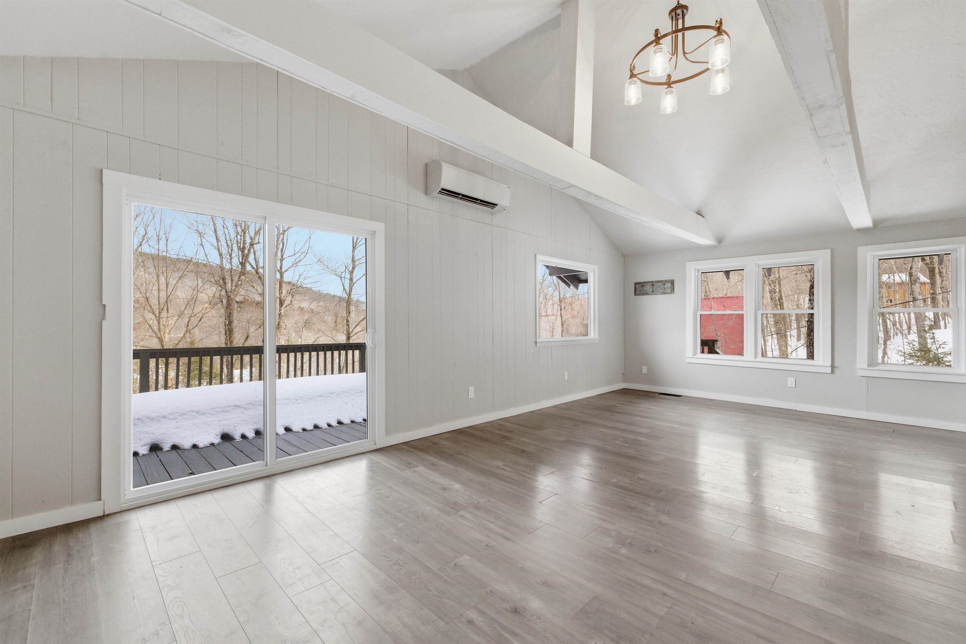 25 Hilltop Drive — photo