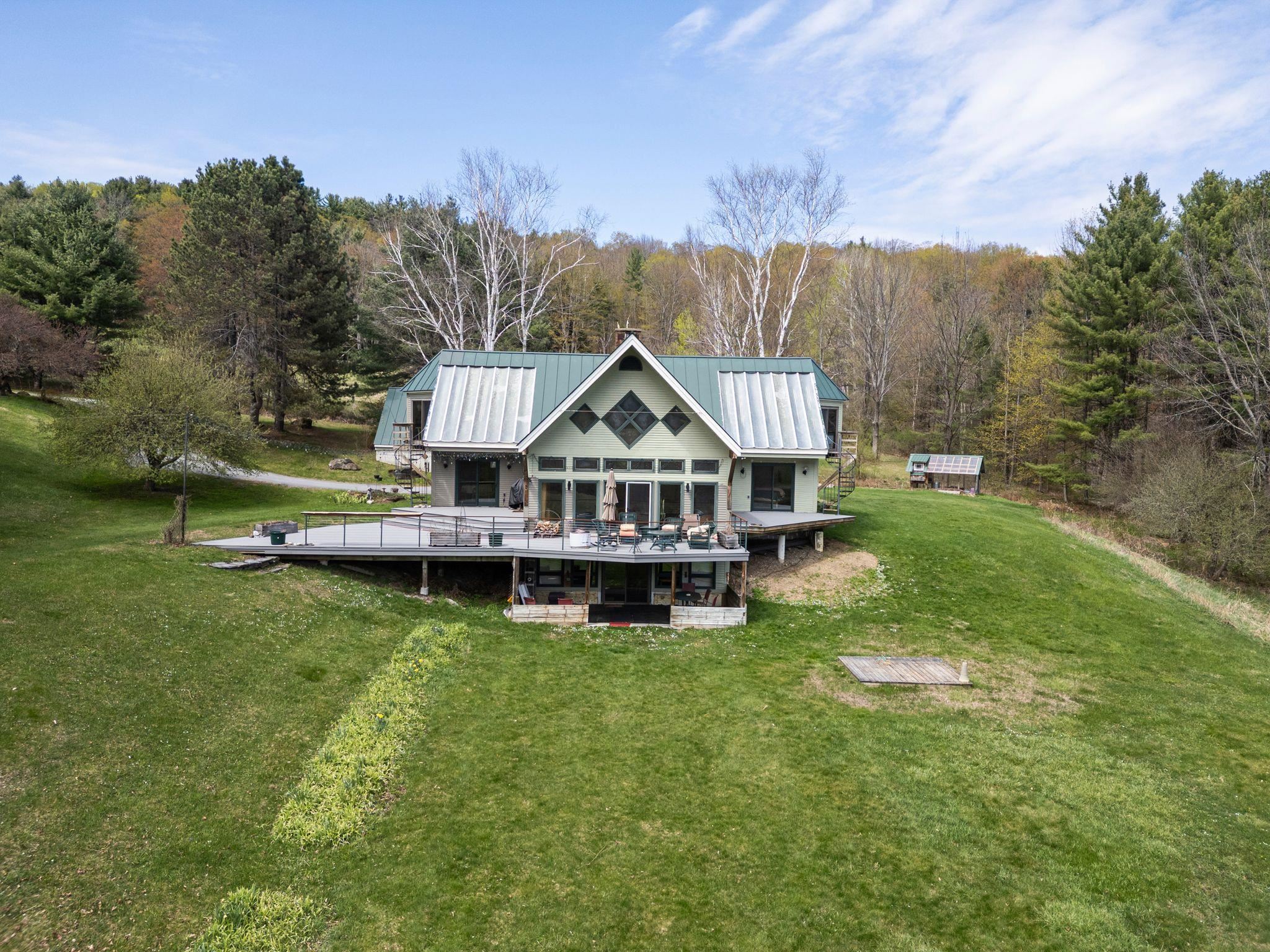 84 Old Barn Lane — photo
