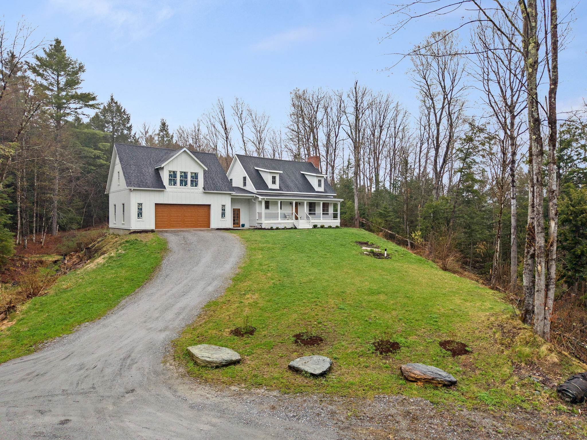 163 E Countryside Road — photo